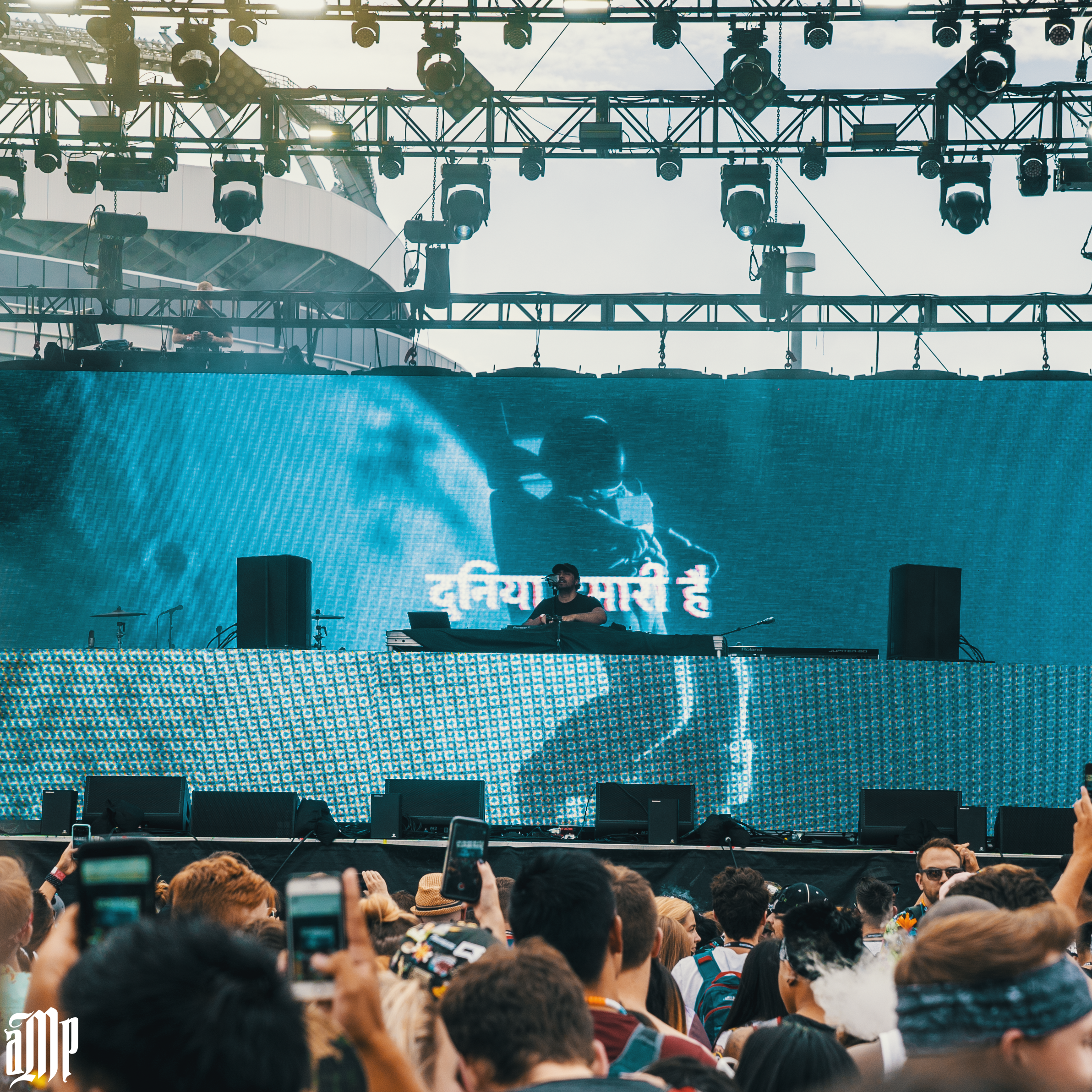 Jai Wolf_3.png