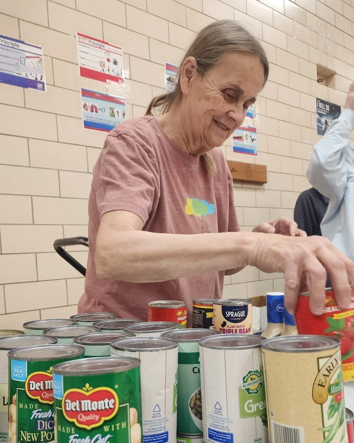 Partner Spotlight: Denver Green School Food Pantry

For over a decade, Sprout City Farms has partnered with the Denver Green School Food Pantry to help ensure families have access to healthy food. Each year, we donate hundreds of pounds of fresh prod