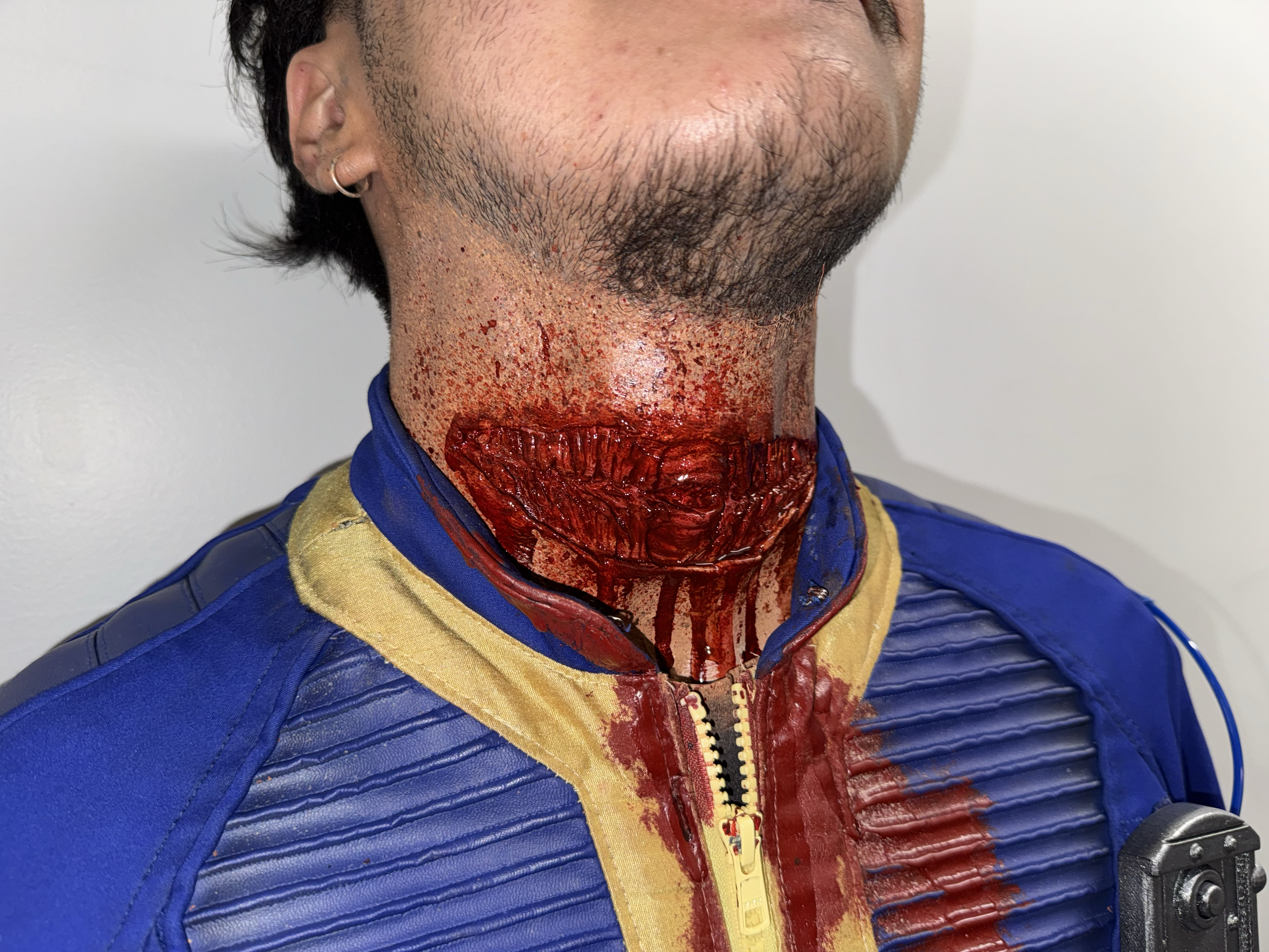 (JJ) Vault 33 Kill
(Fallout Maze - Halloween Horror Nights)