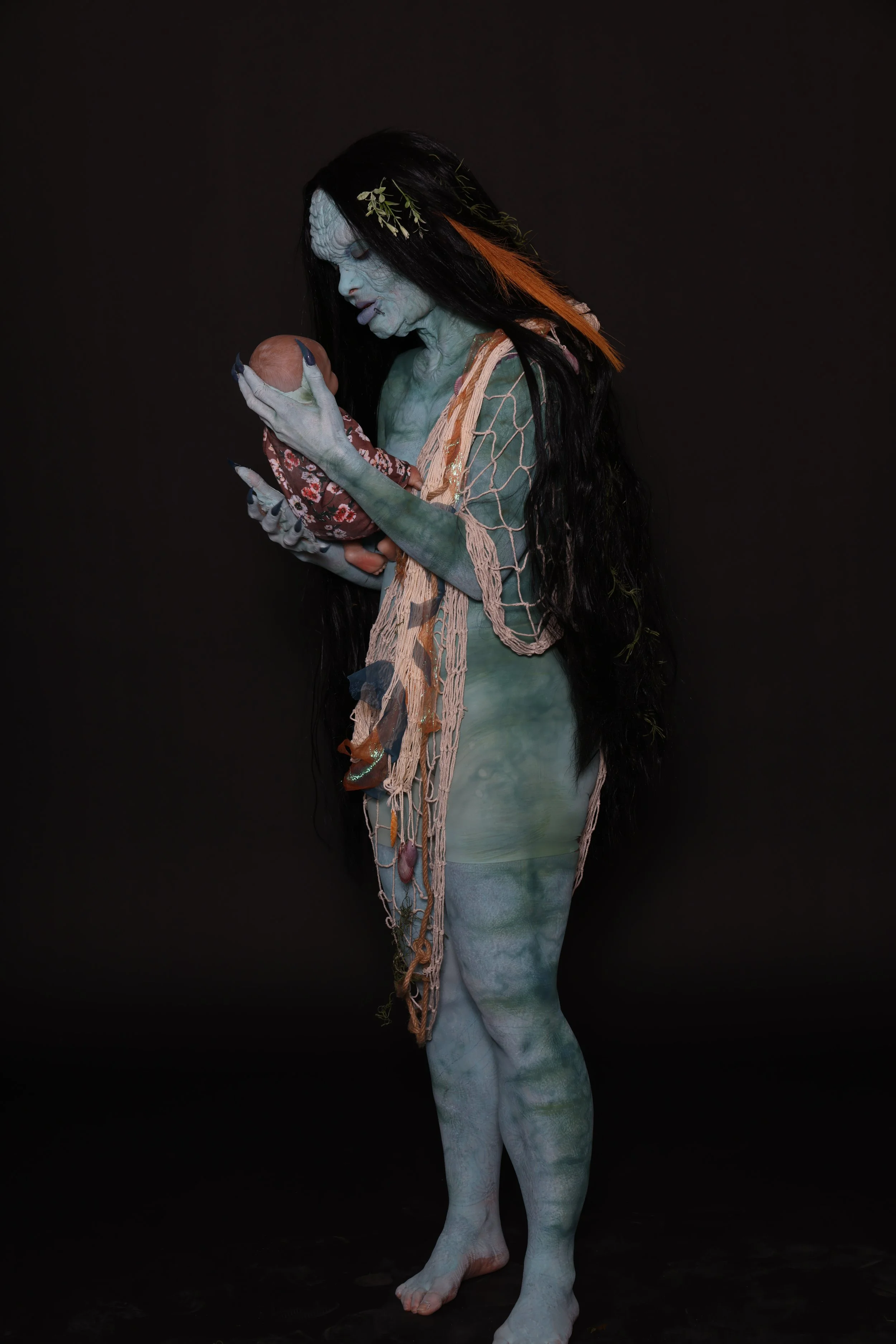 Qalupalik (Noite) - Make-up Designory Marketing ________________________________ Artist: Brady Allio & Sophie Jones