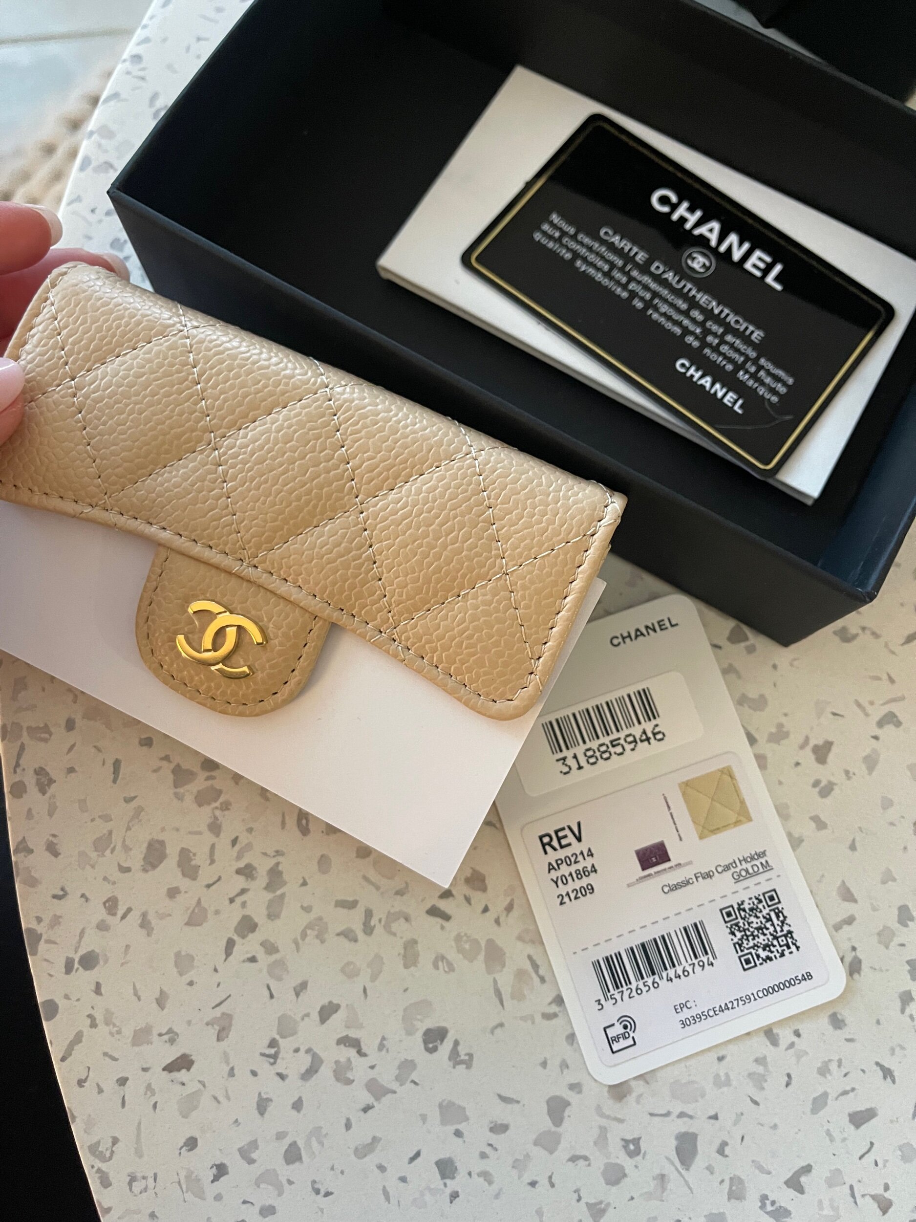 05FA3E26-E86D-4480-945B-743C7579D1A2