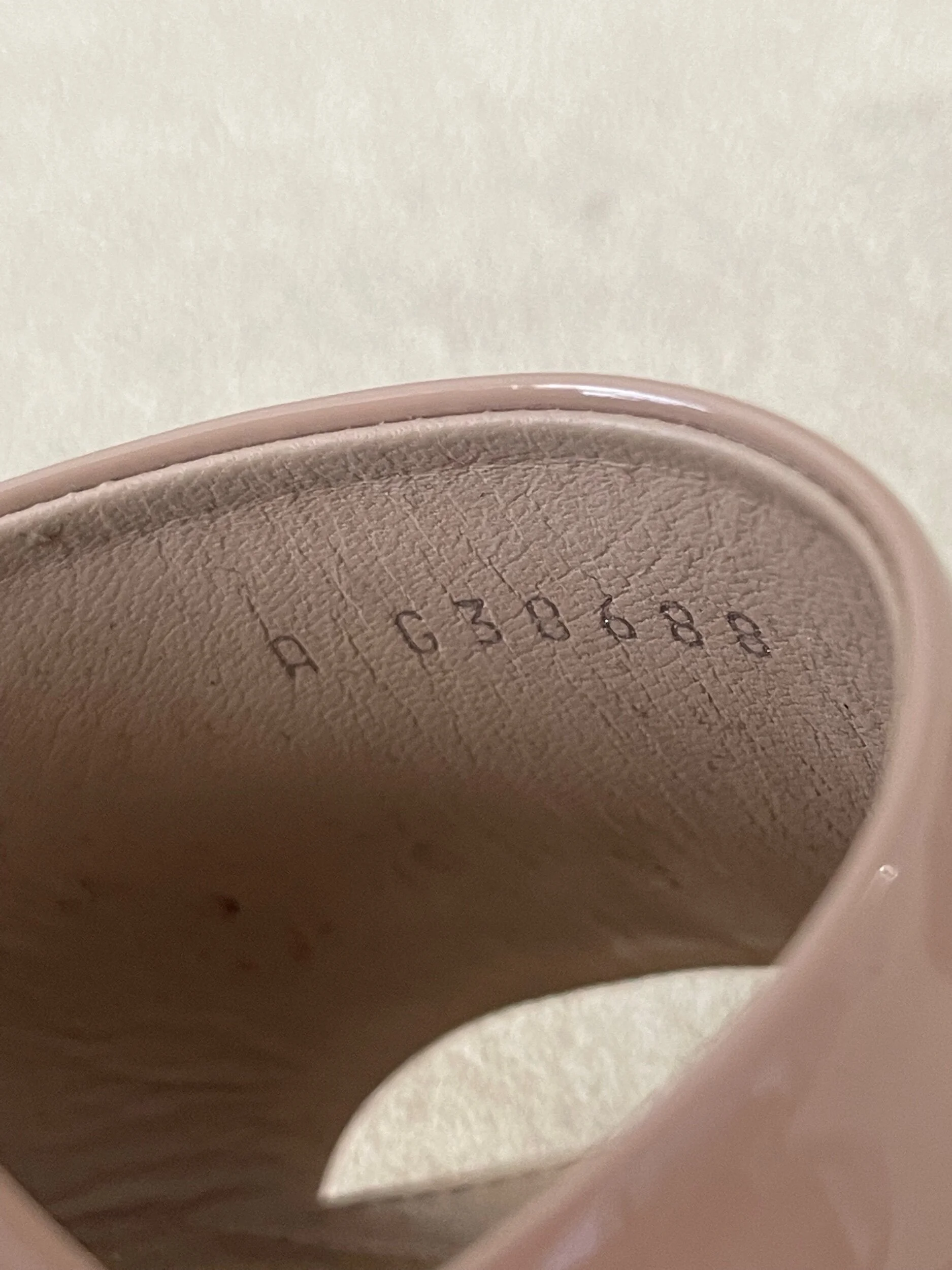 85CA6A16-58E9-4B69-82EF-7F1A791A5791