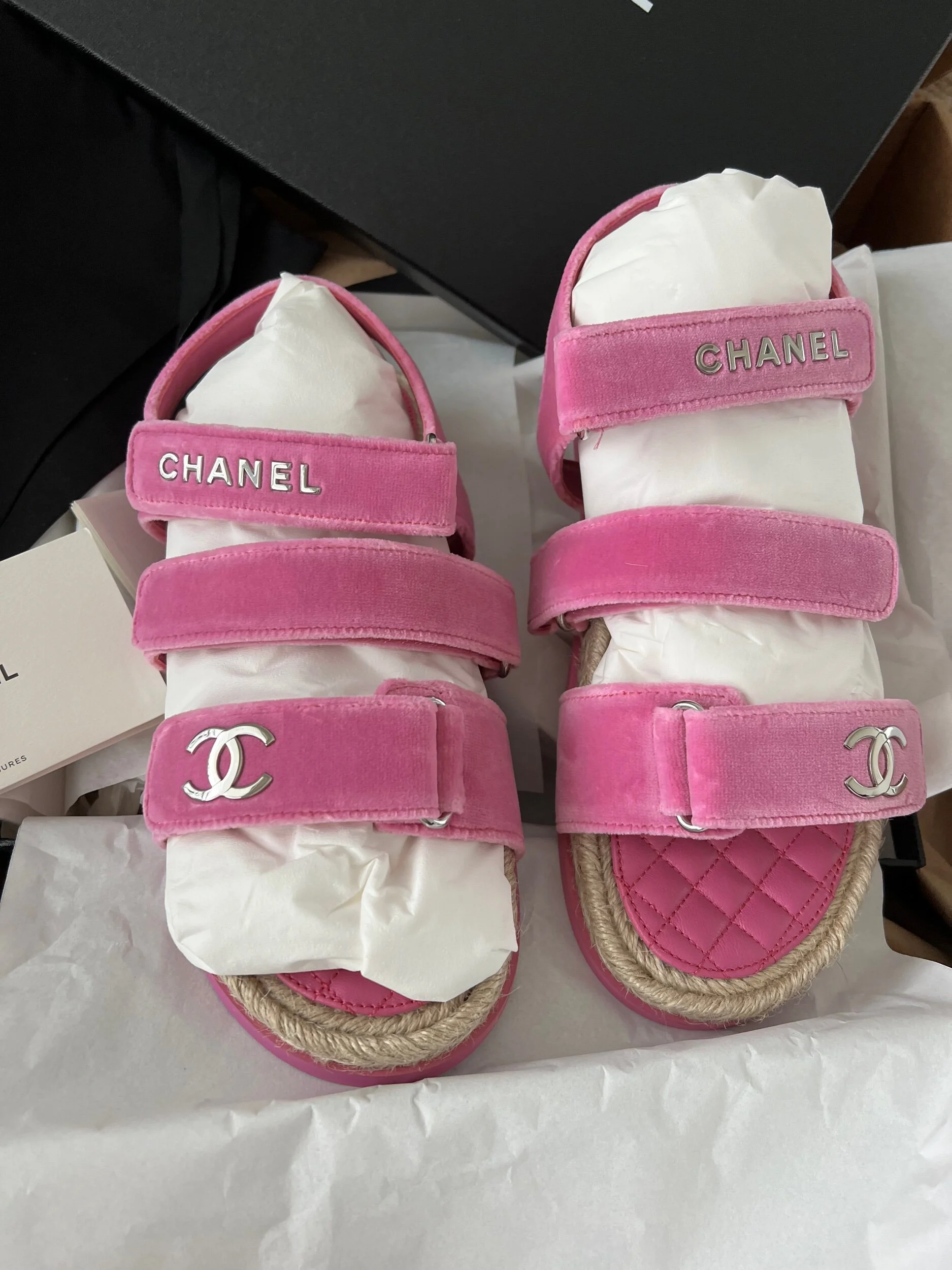 C27C54CB-1467-4220-BC59-F4CD0BFDAF13