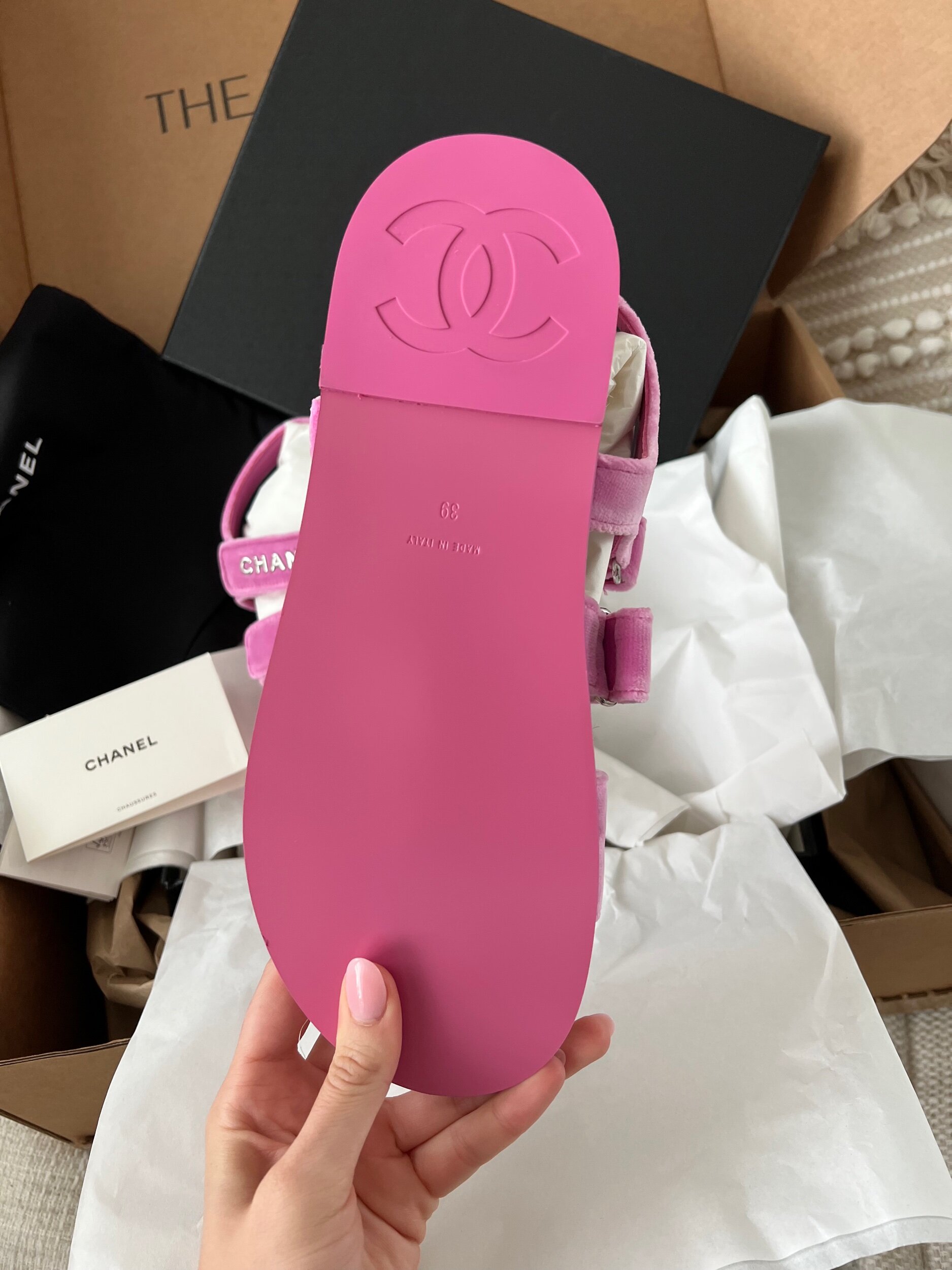 E71A21F0-6067-4834-BA85-E16DF78ADC6E