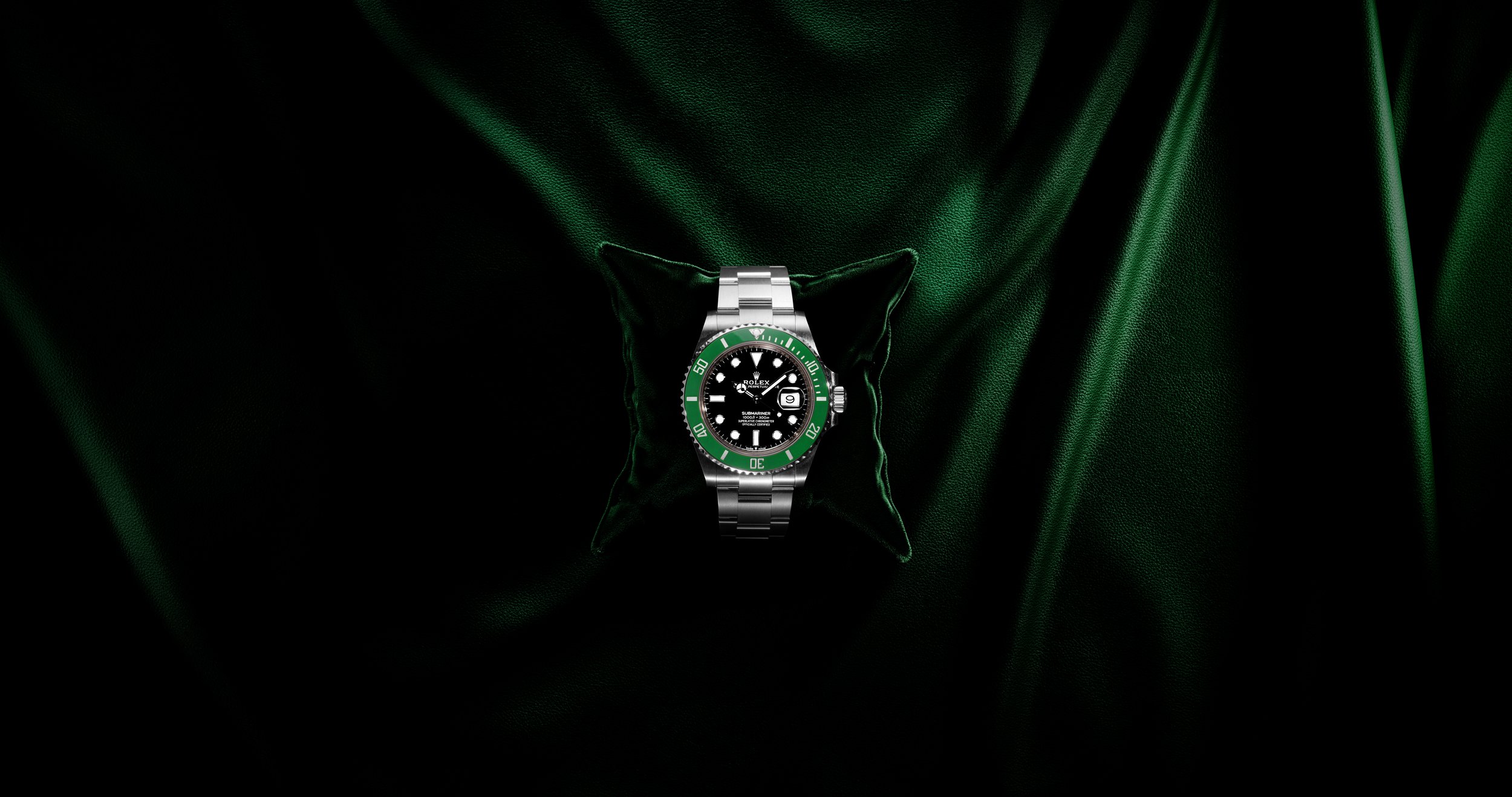 BLACK_FRIDAY_Datejust.00_00_47_10.Still010.jpg