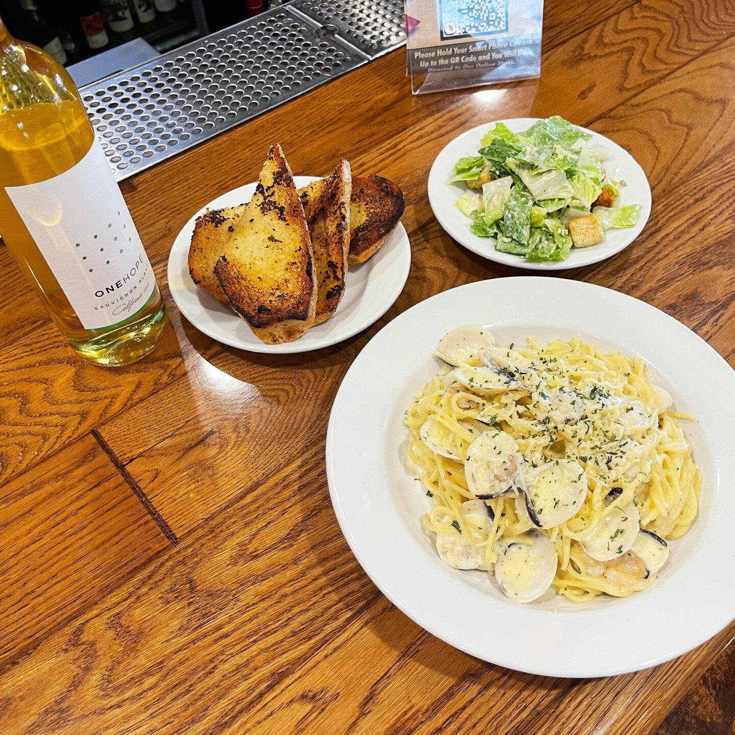 🍝 Spaghetti 🍝Tuesday is Every Tuesday @ The Hangout!!😃

Includes Choice of Spaghetti (Bolognese, Chicken Pesto, Clam Alfredo, Beef Stroganoff, and More) PLUS Salad 🥗 AND Garlic 🥖Bread!! $15.95!! Plus 1/2 OFF Bottles of 🍷Wine!!

🔗 Order now. Li