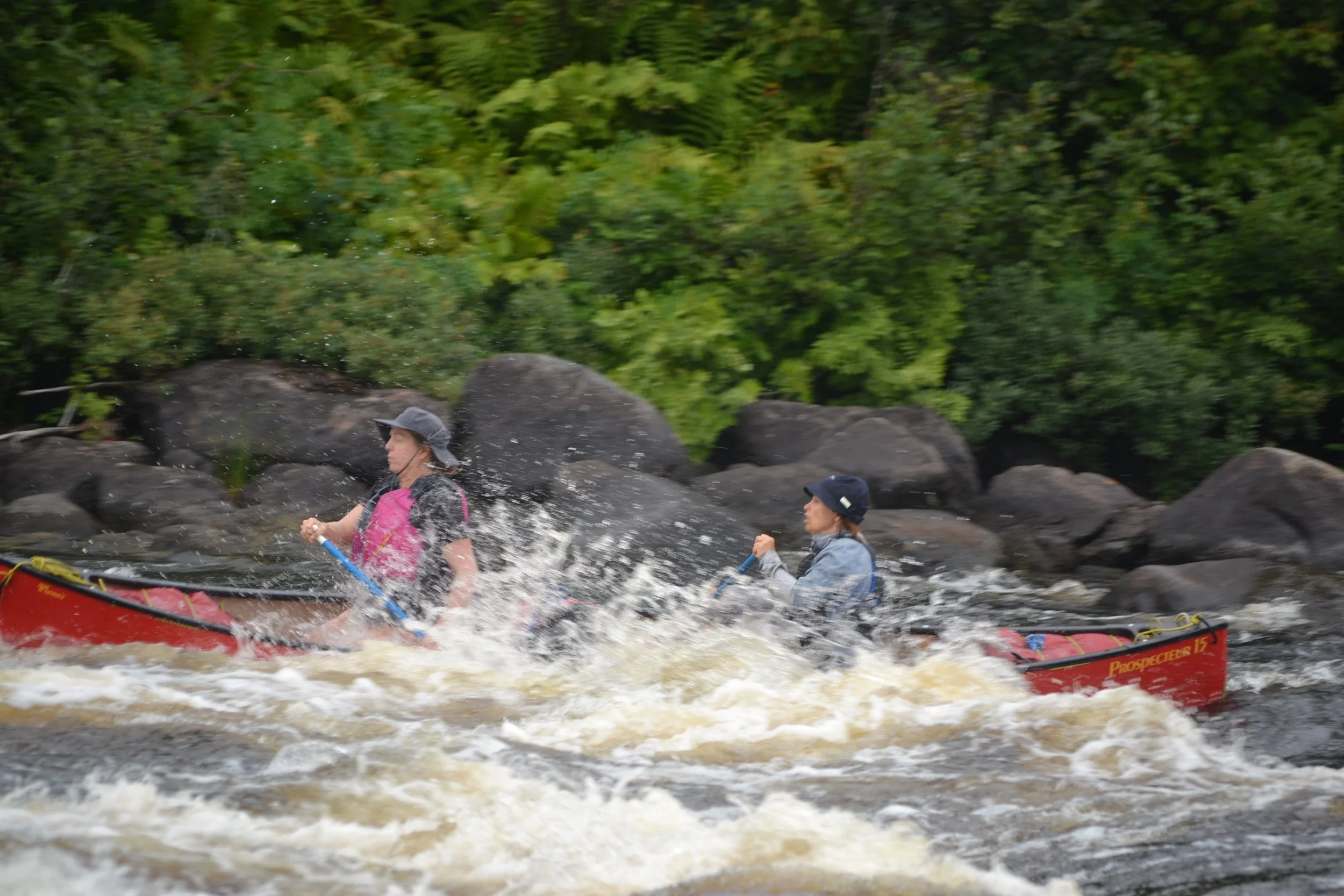  Catherine and Géraldine negotiate one of many rapids 