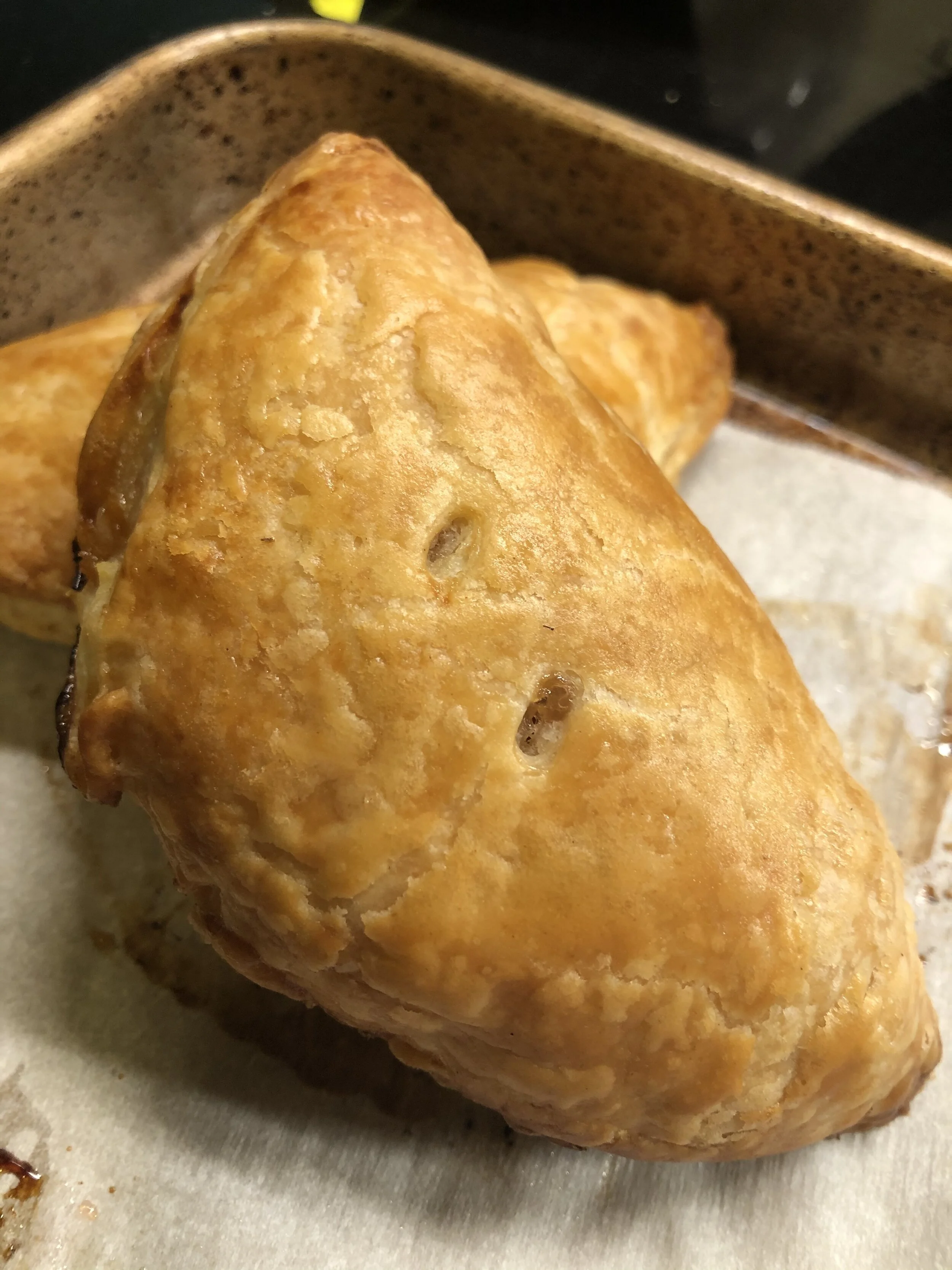 0C6E1057-E7BC-4799-84B5-F0A56C900553