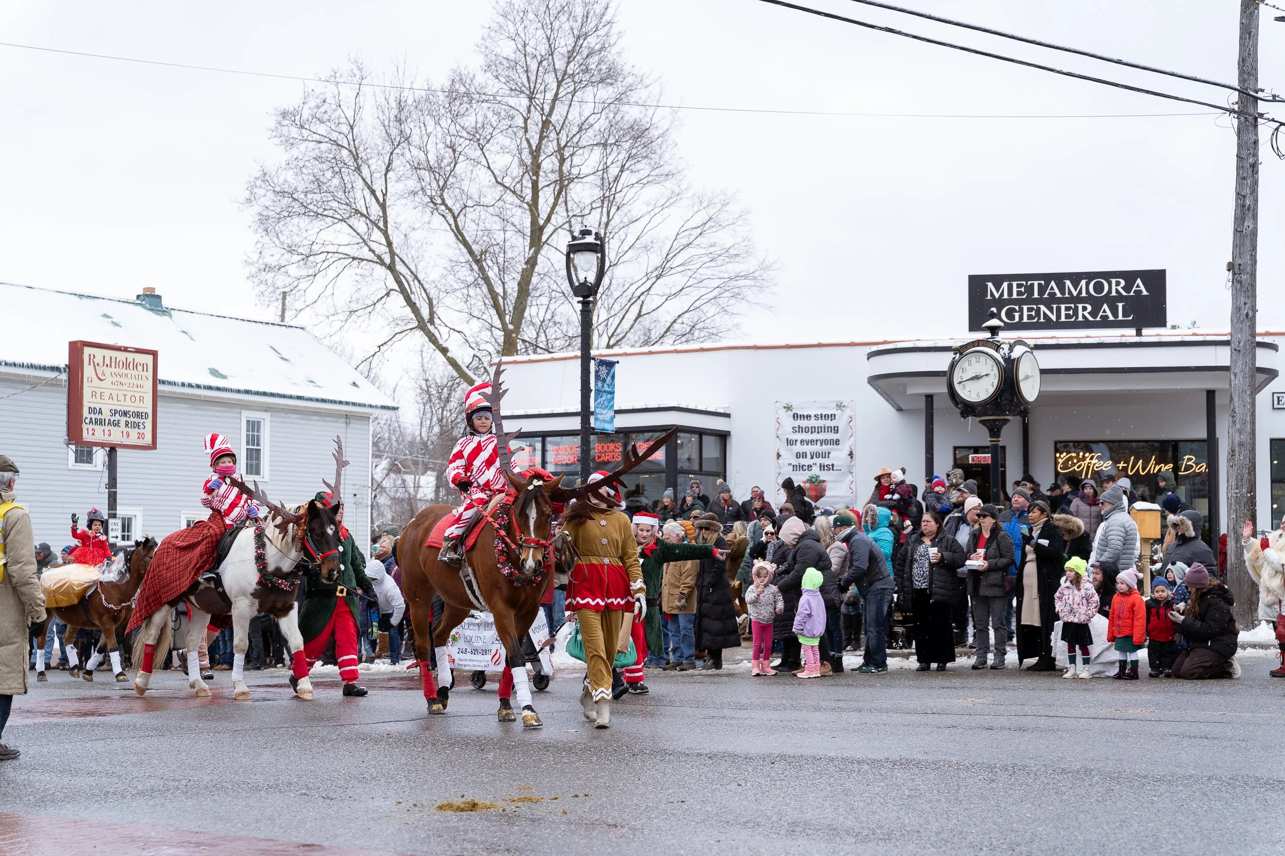 2025_12_WhiteHorse_HorseParade_JH205006_Social.JPG