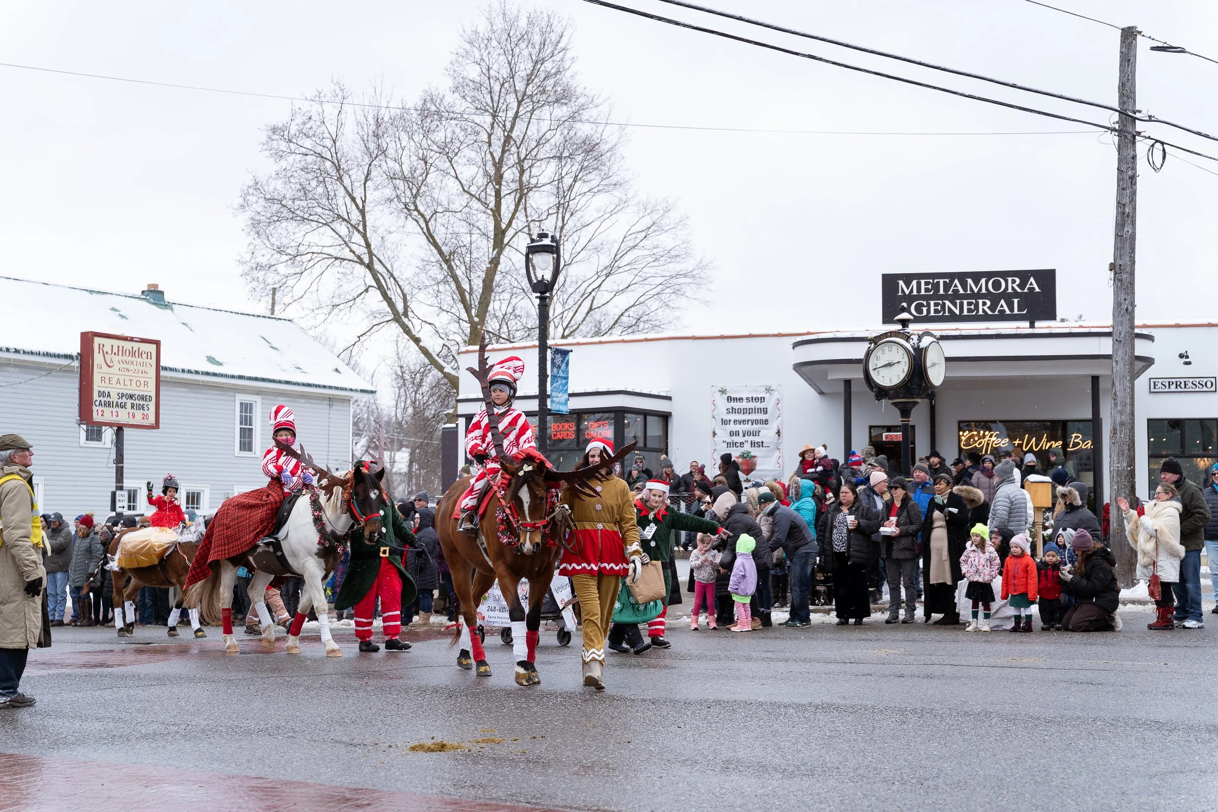 2025_12_WhiteHorse_HorseParade_JH205009_Social.JPG