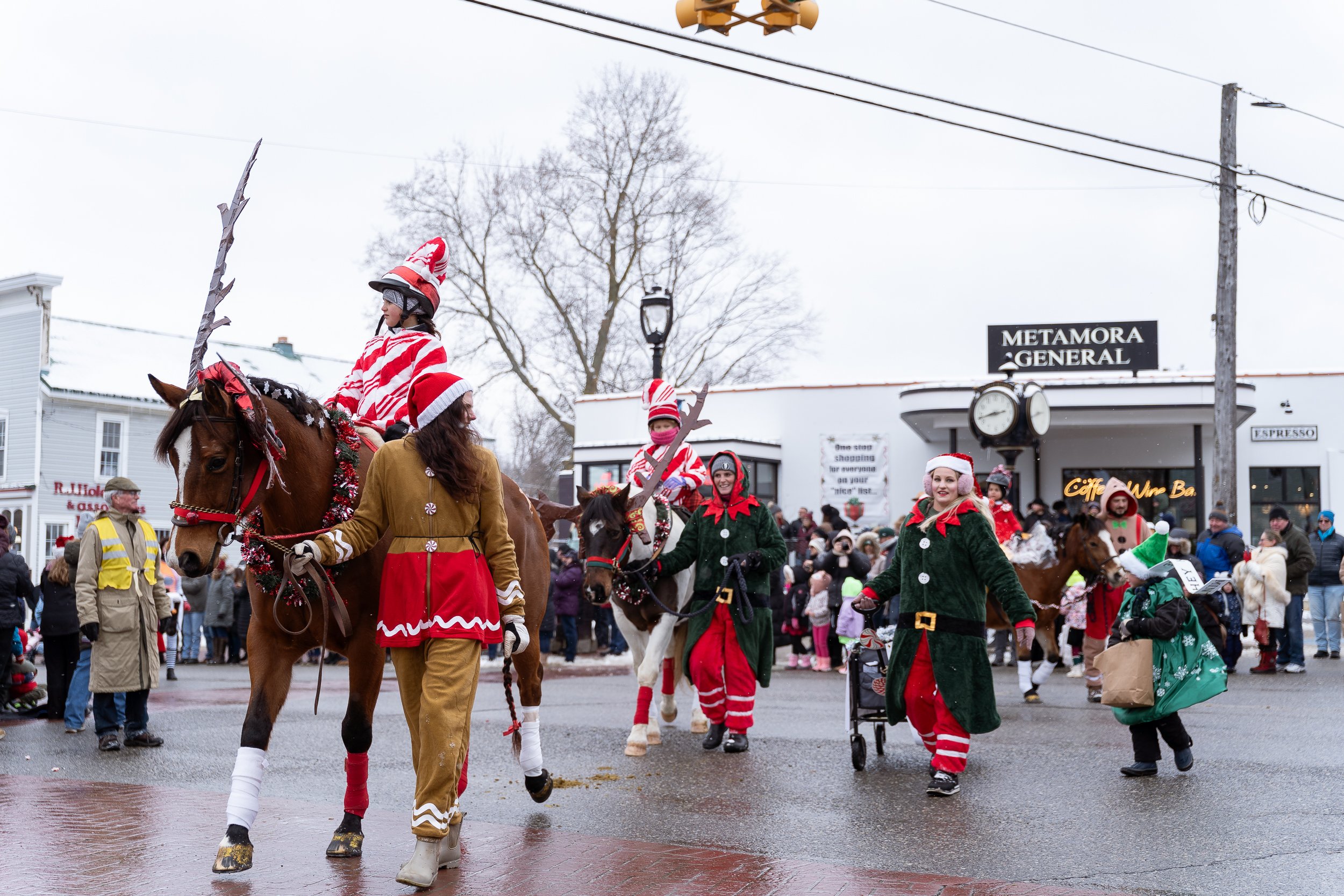 2025_12_WhiteHorse_HorseParade_JH205015_Social.JPG