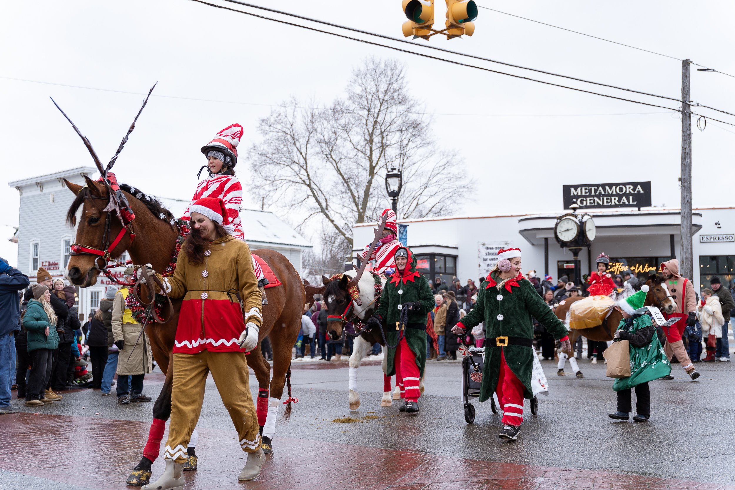 2025_12_WhiteHorse_HorseParade_JH205018_Social.JPG