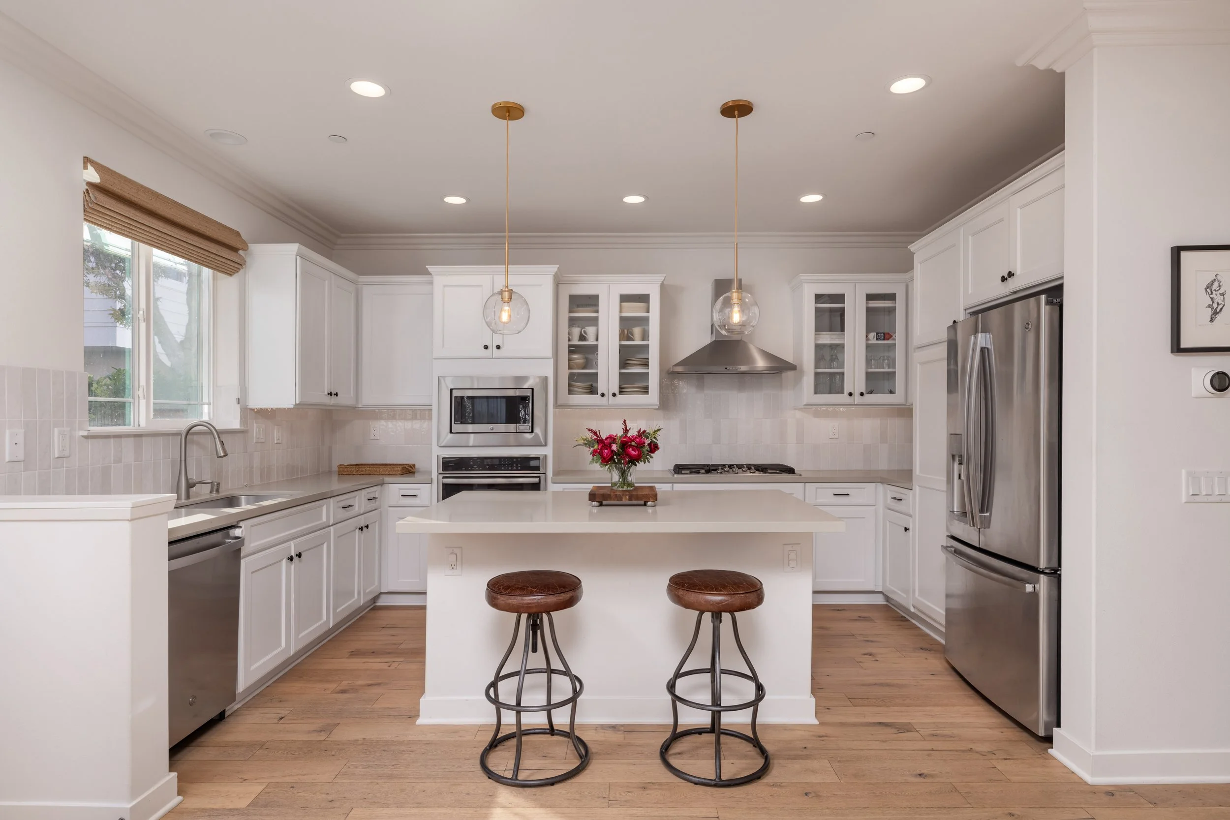 05 - 255 Mesa Drive-17.jpg