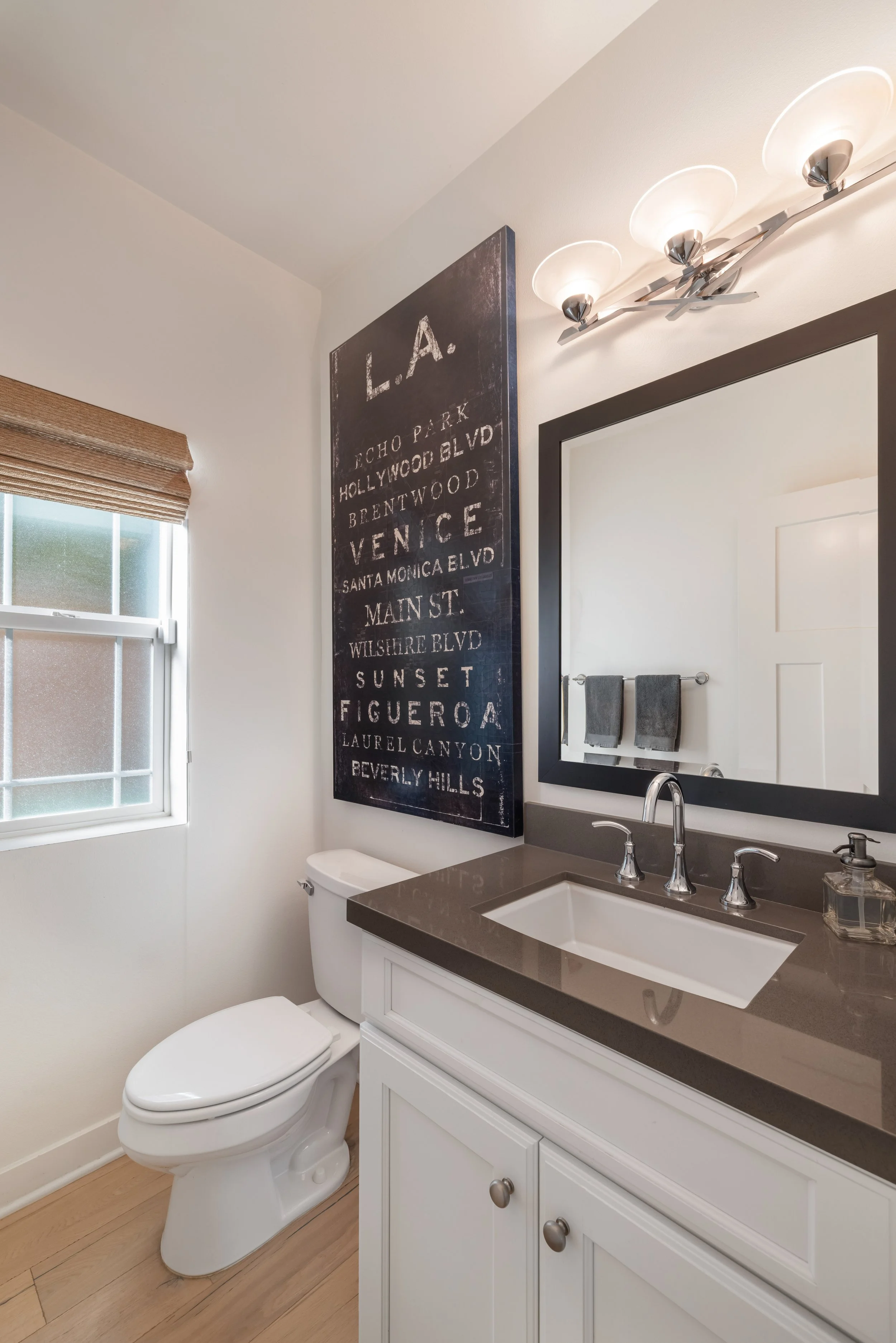 19 - 255 Mesa Drive-20.jpg