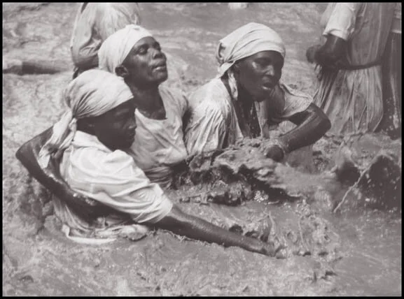 photo: Phyllis Galembo