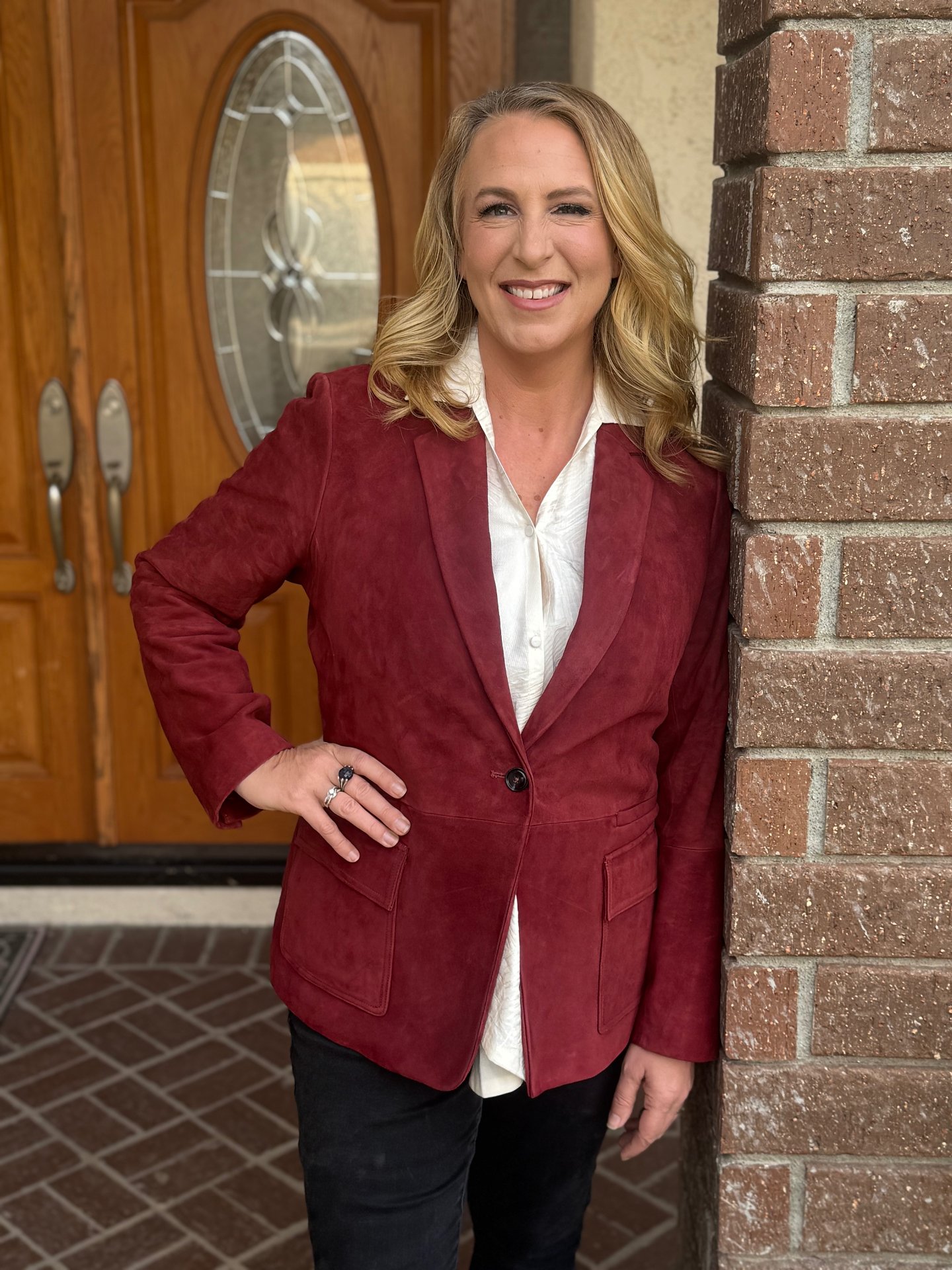 Jani Roux 2026 Congressional Candidate Dashboard — Leading Ladies