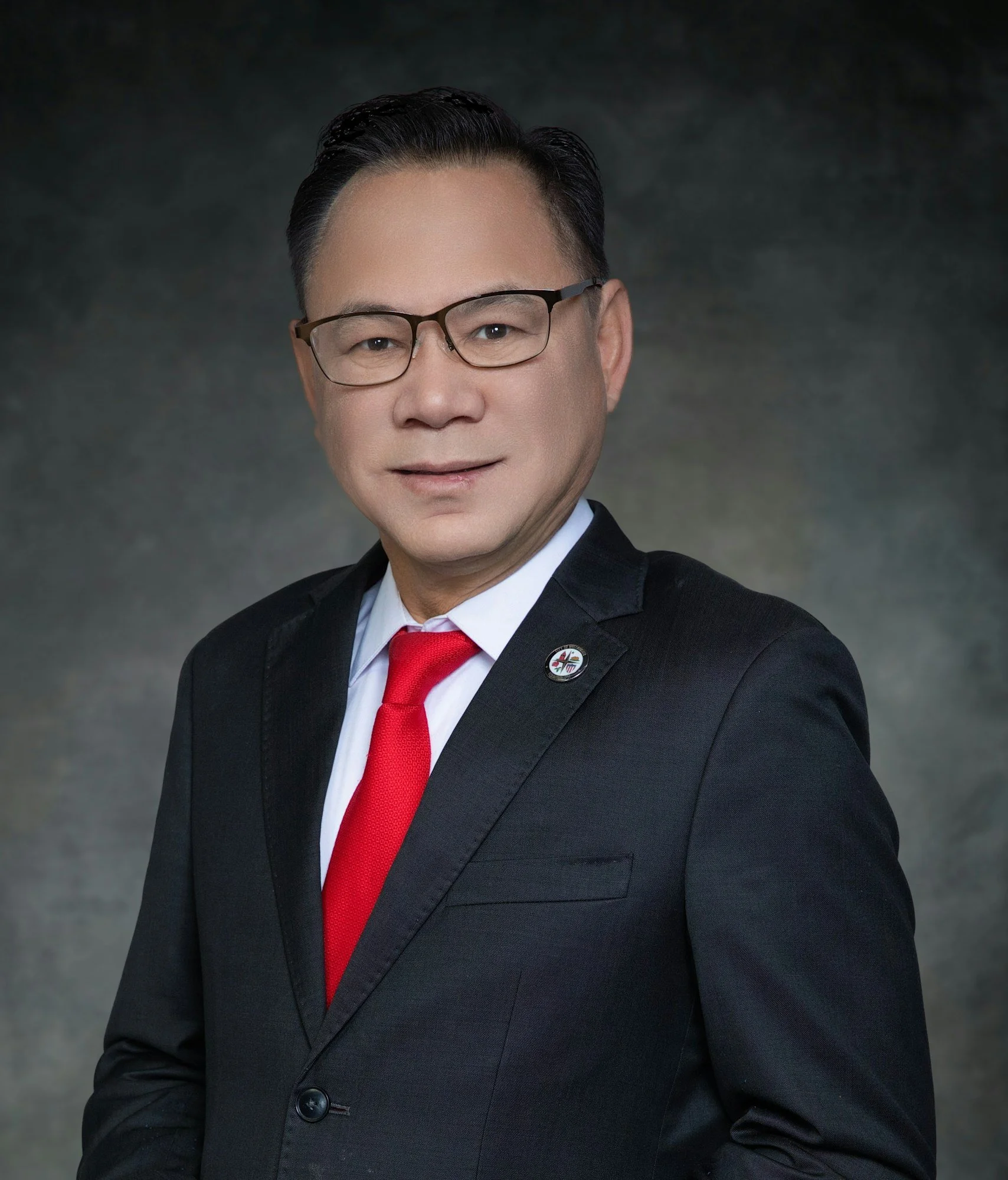 Chi "Charlie" Nguyen
