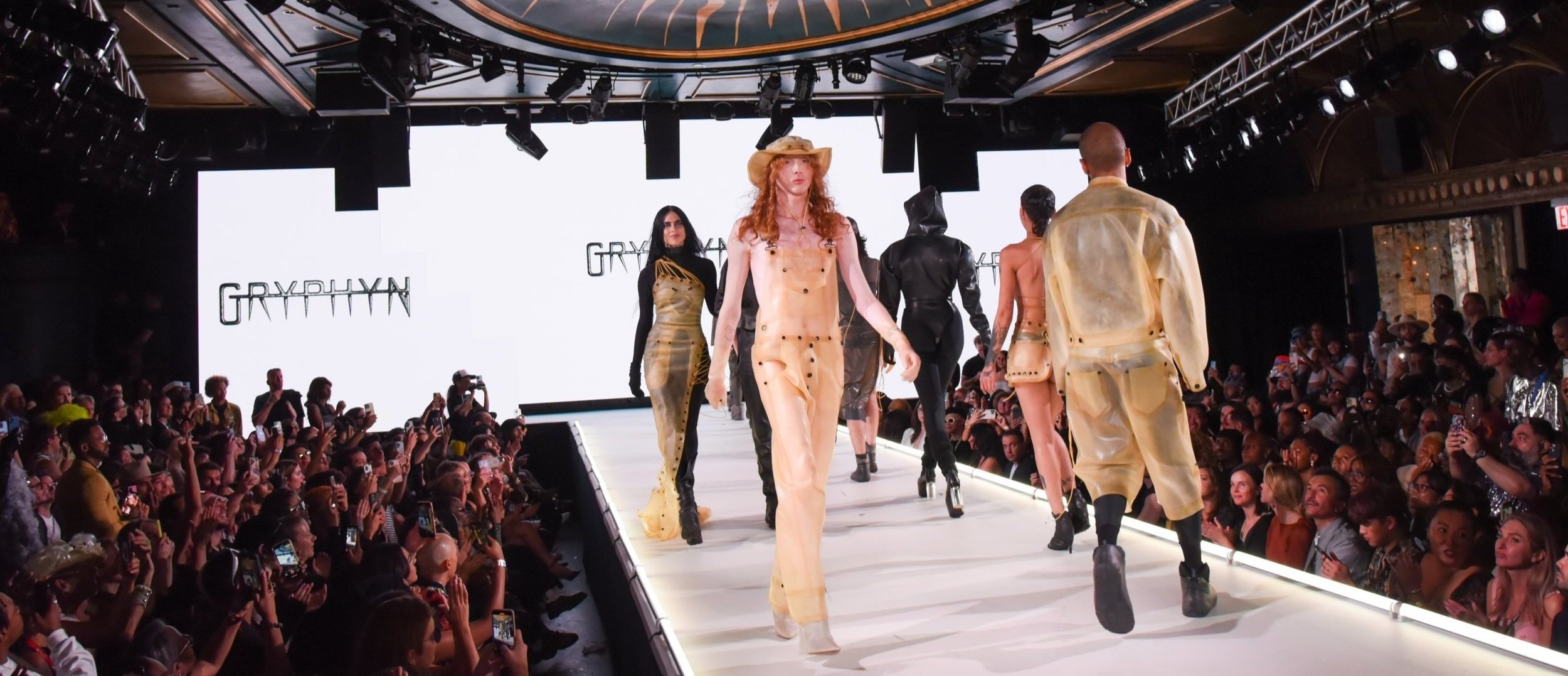 runway7fashion%2Bspring-summer%2B2022%2Bcollections%2B6783.jpg