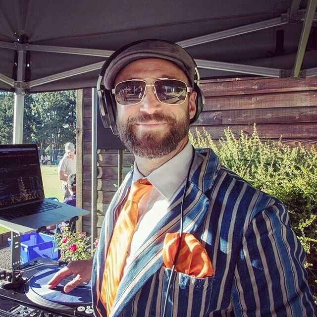 Well well- tonight we have @primitivehustle djing at The Commons for a distanced good time.  We would love to see your smiling faces to celebrate the slow return of djing in Victoria.  #loungedj #loungelizard #weddingdjs #weloveya