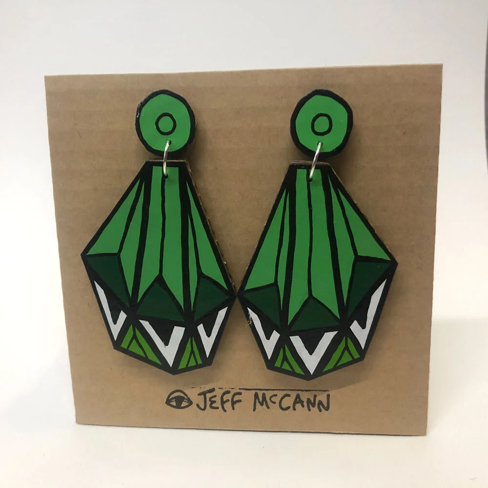 IRREGULAR_DIAMOND_GREEN.jpg