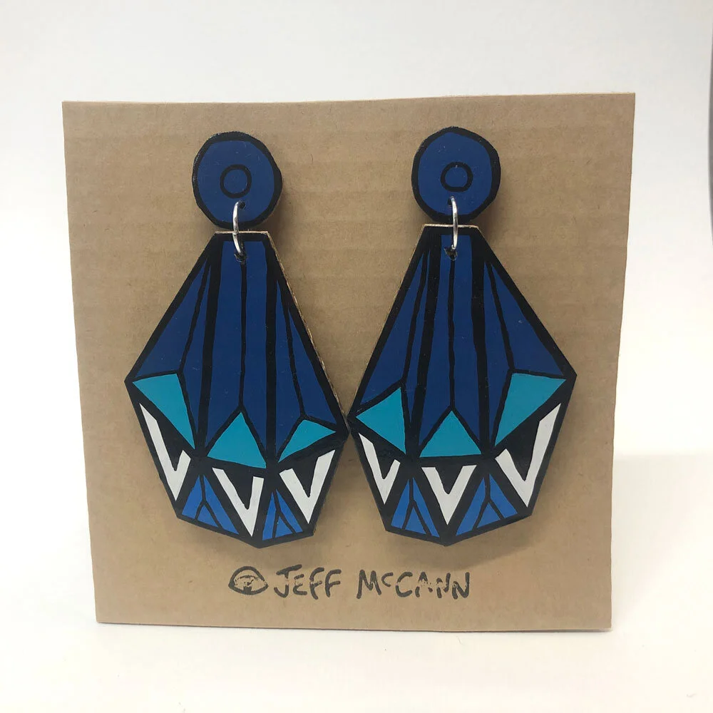 IRREGULAR_DIAMOND_BLUE.jpg