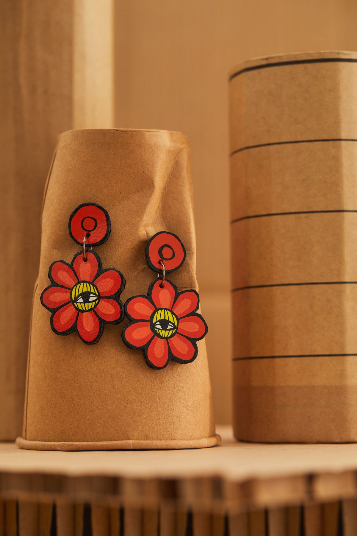 Stud_Flowers_Orange1200.jpg