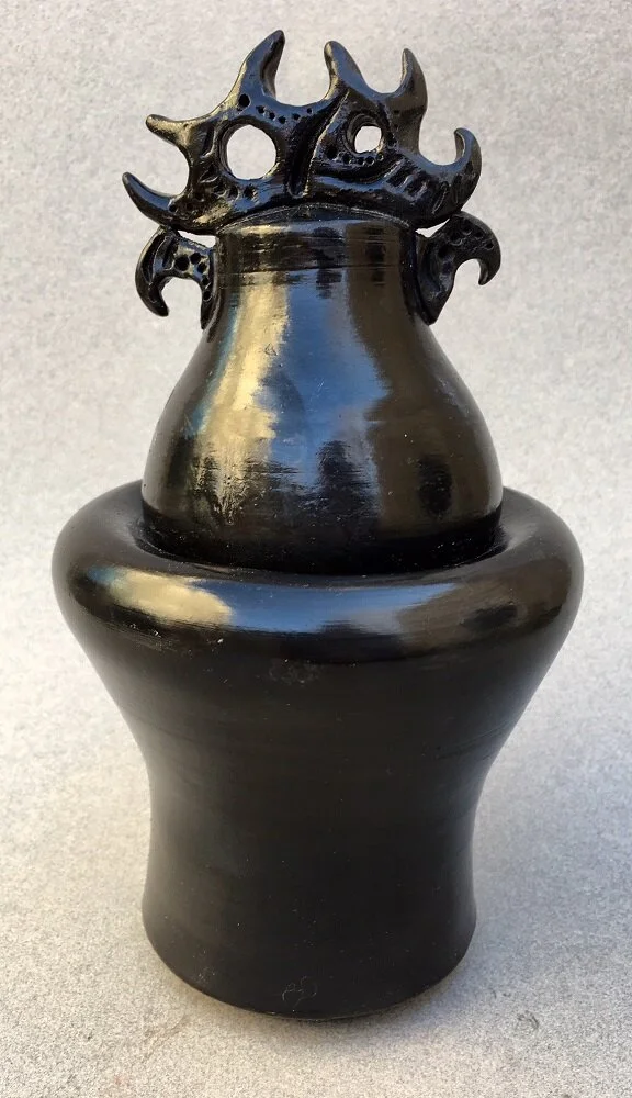 Black Raku with lid.jpg