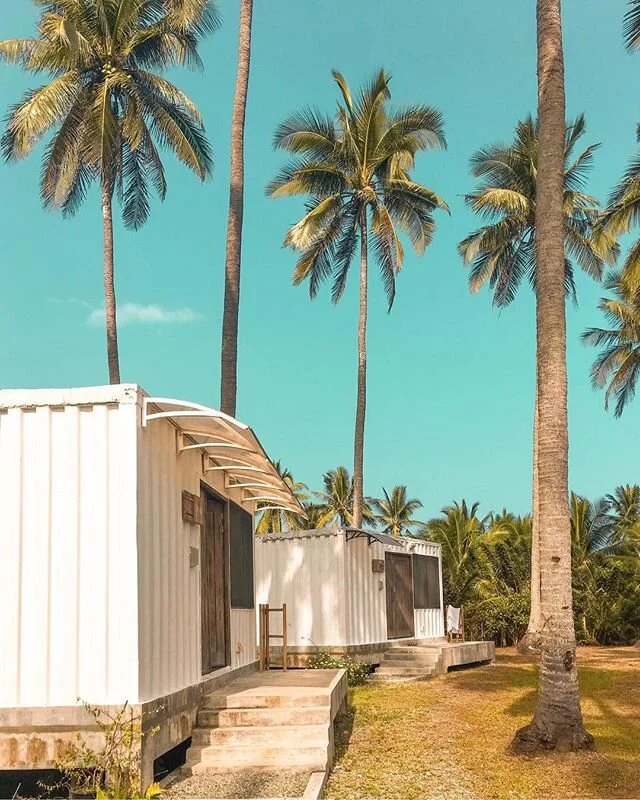 Searching for paradise? We found it here at C&ocirc;te! 🌴🌊 Book your stay now! Send us a dm or visit our website. Link in our Bio!
