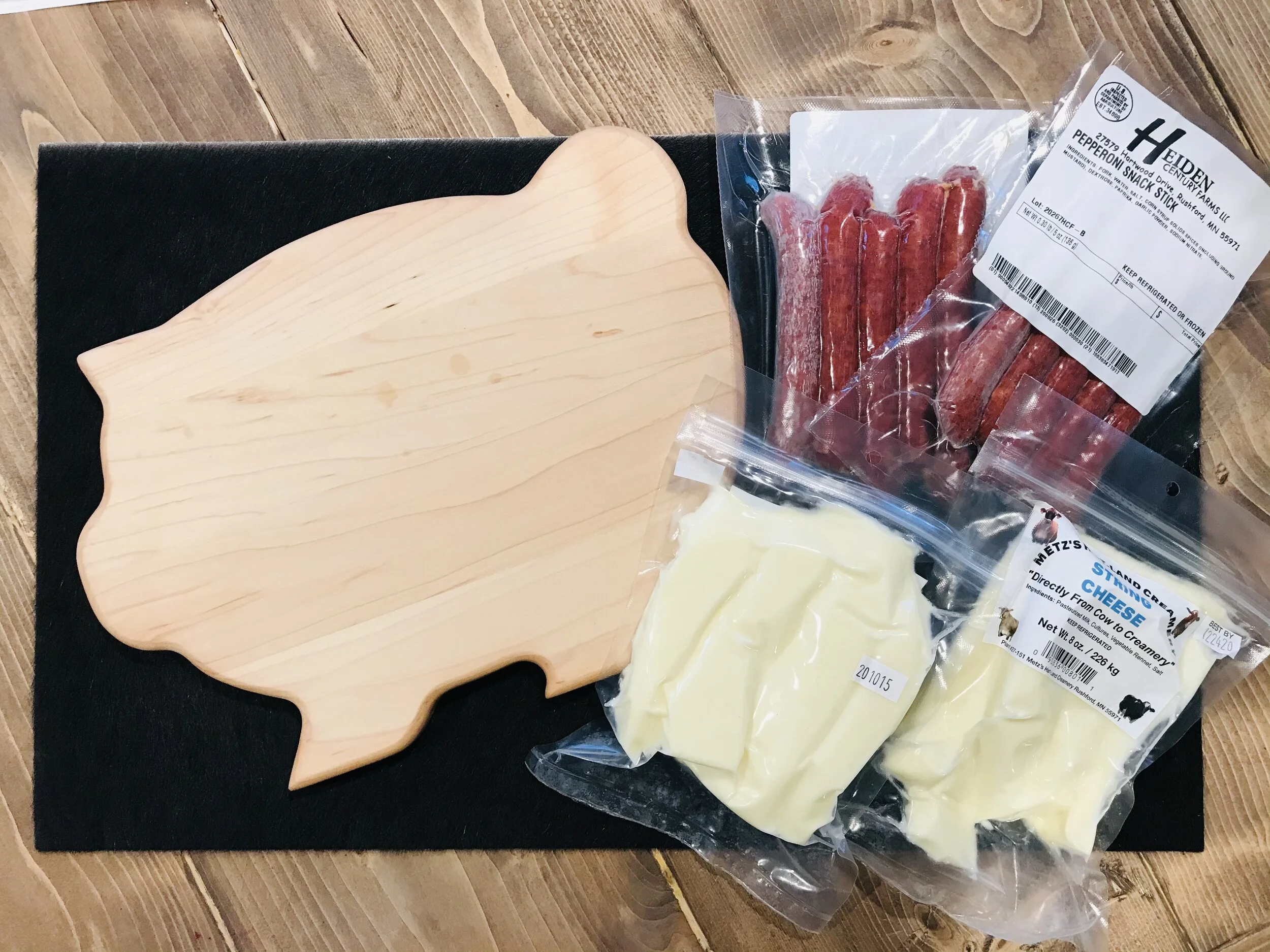 Jessica Heiden - AACB4744-868F-4AAB-88CD-01F0A78E68FF.jpeg