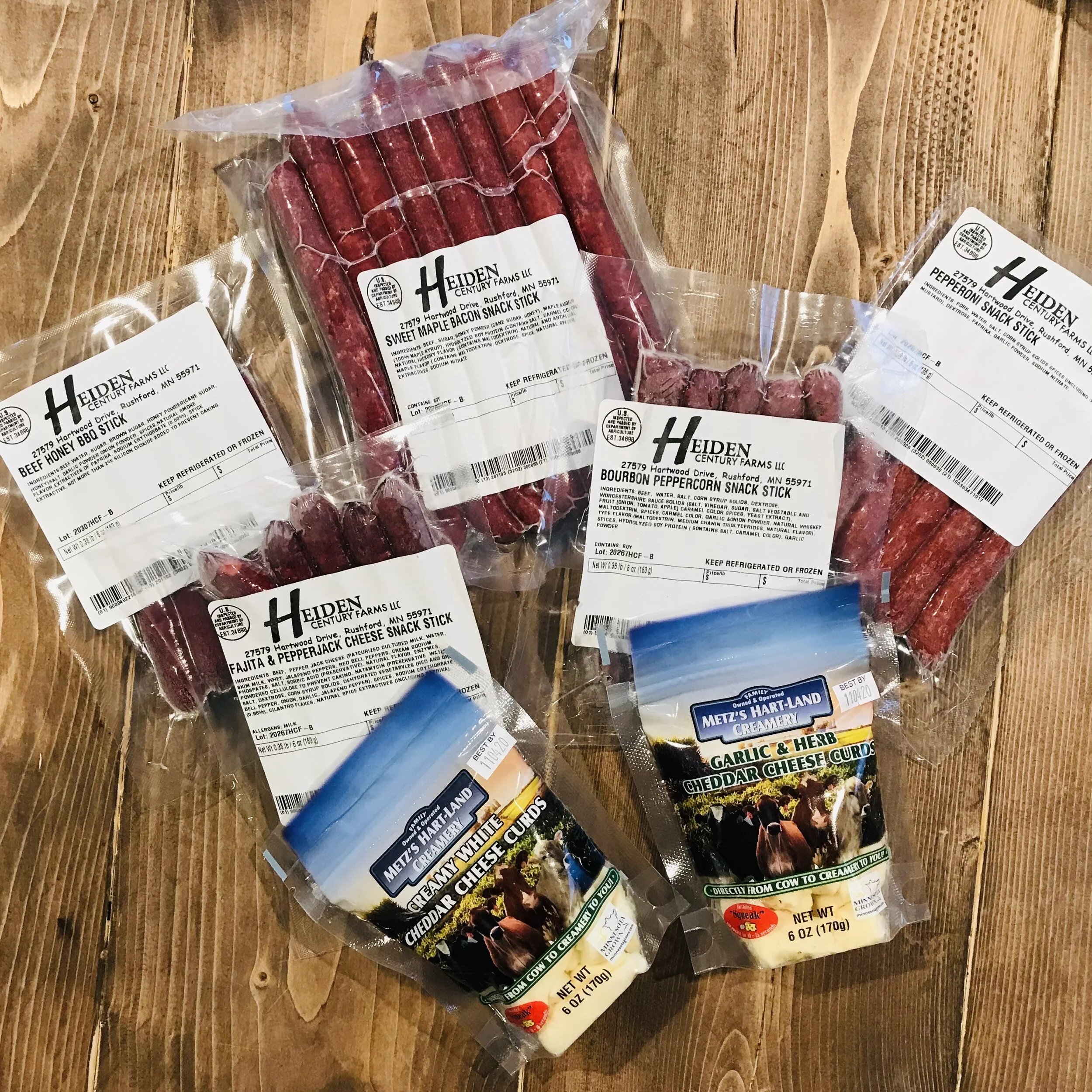 Jessica Heiden - B3F3D883-3D50-49AC-A2FB-2FA4A82EF6E2.jpeg