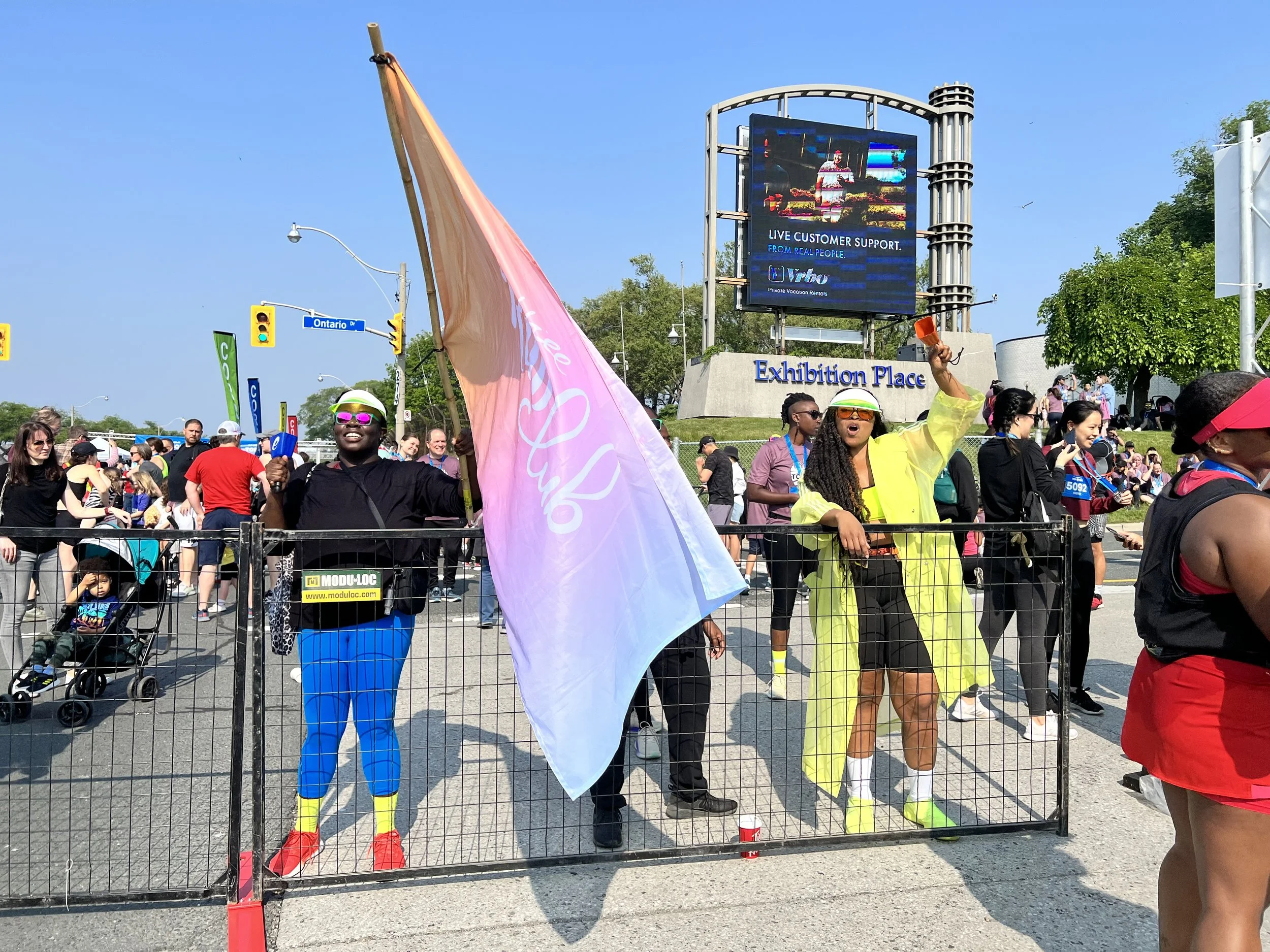 Hill Run Club Cheer Squad, bright Hill Run Club Flag