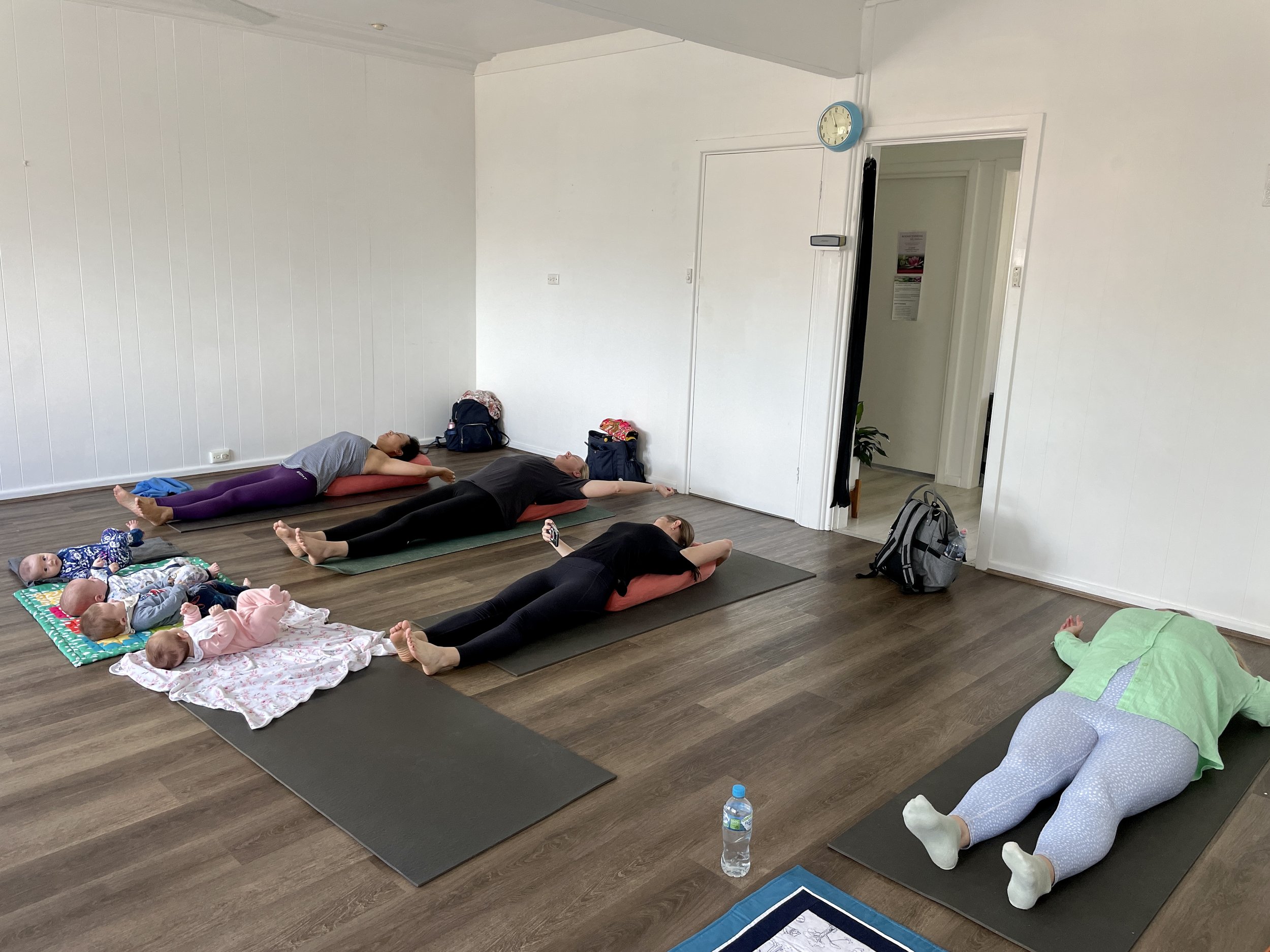 mumsbubsyoga engadine.jpg