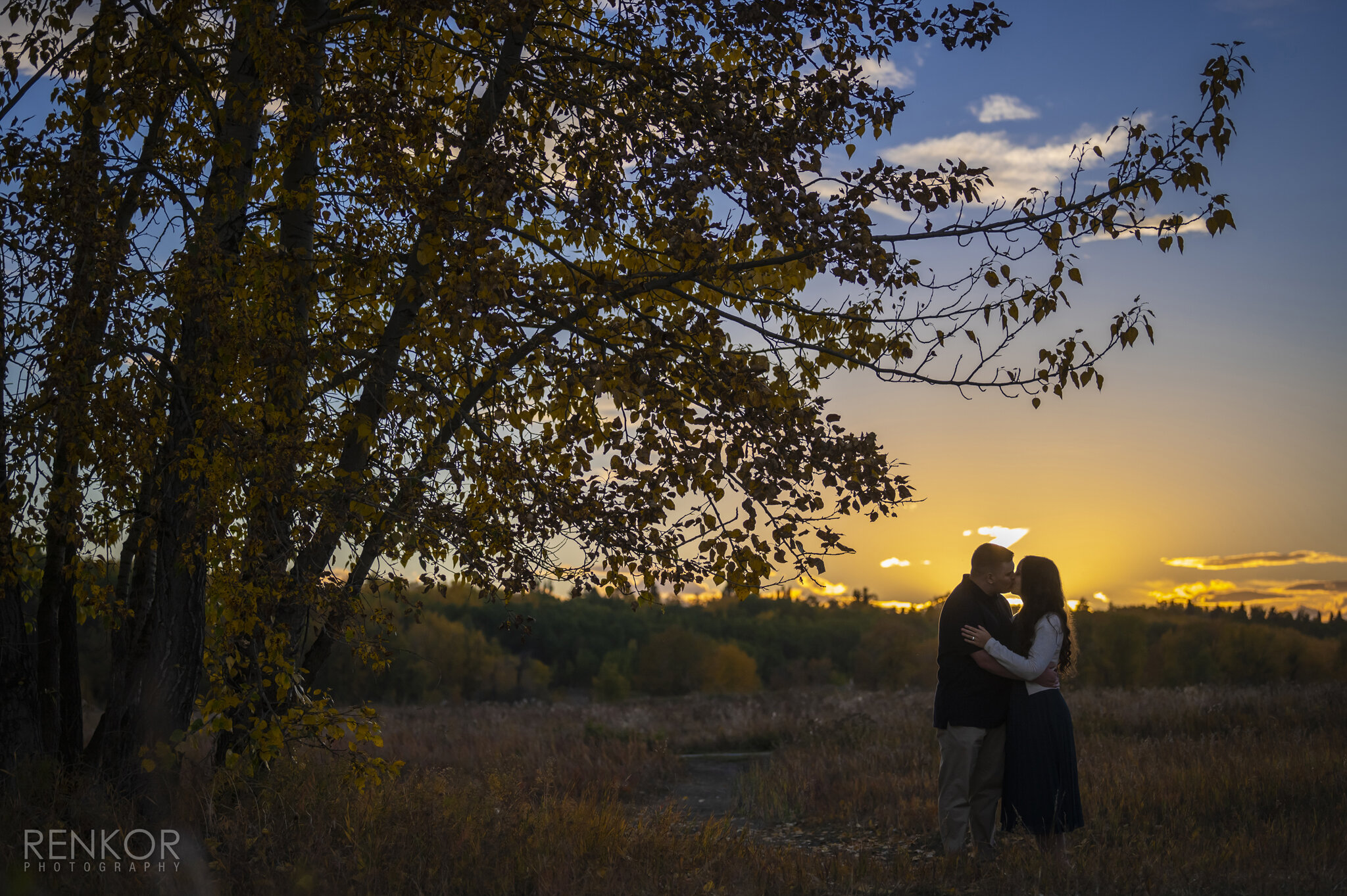 Viviana and Scot E-Session 74-PS_web.jpg