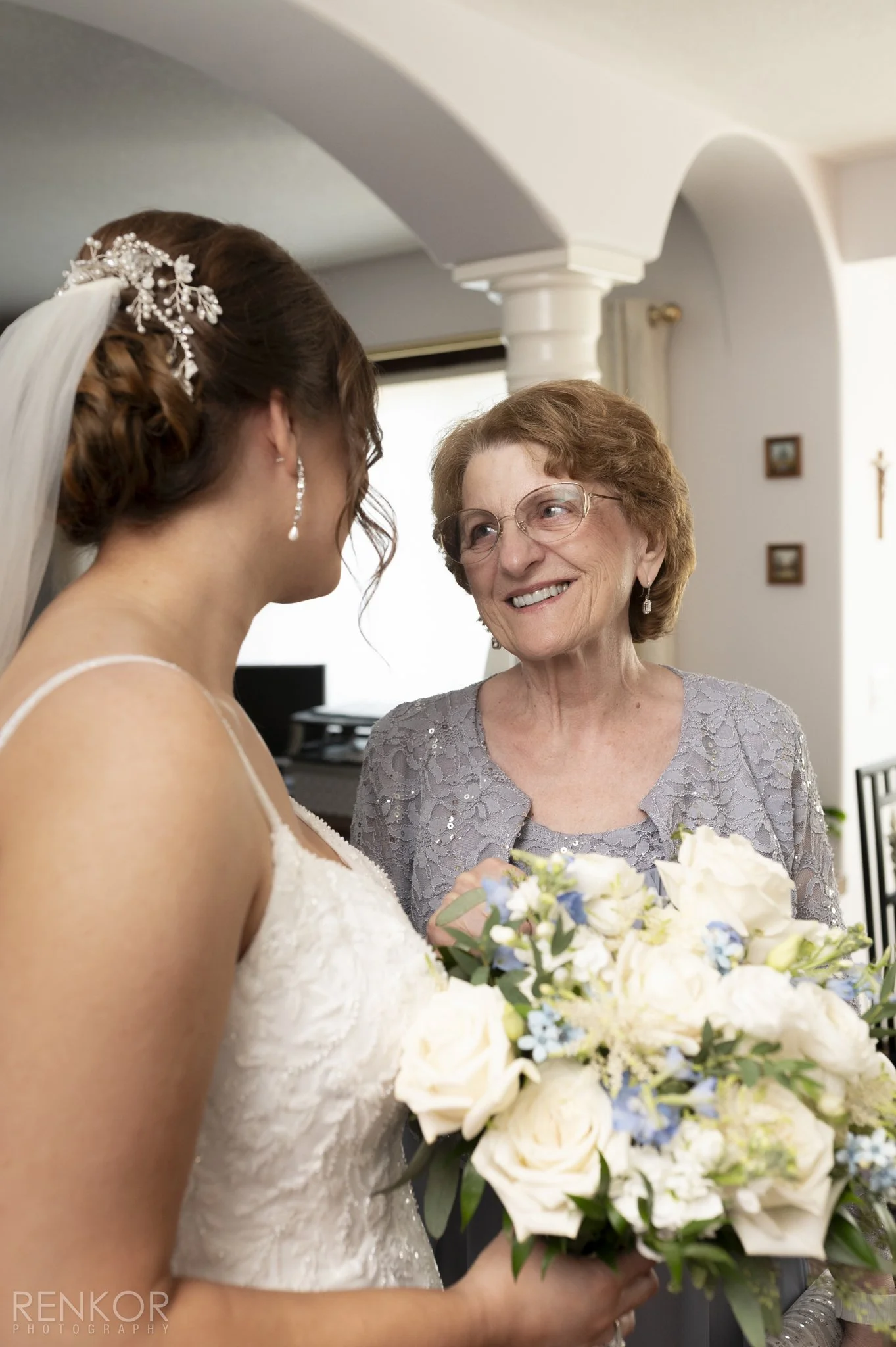 Gabi Matteo, Wedding Sneak Peek 021-web.jpg