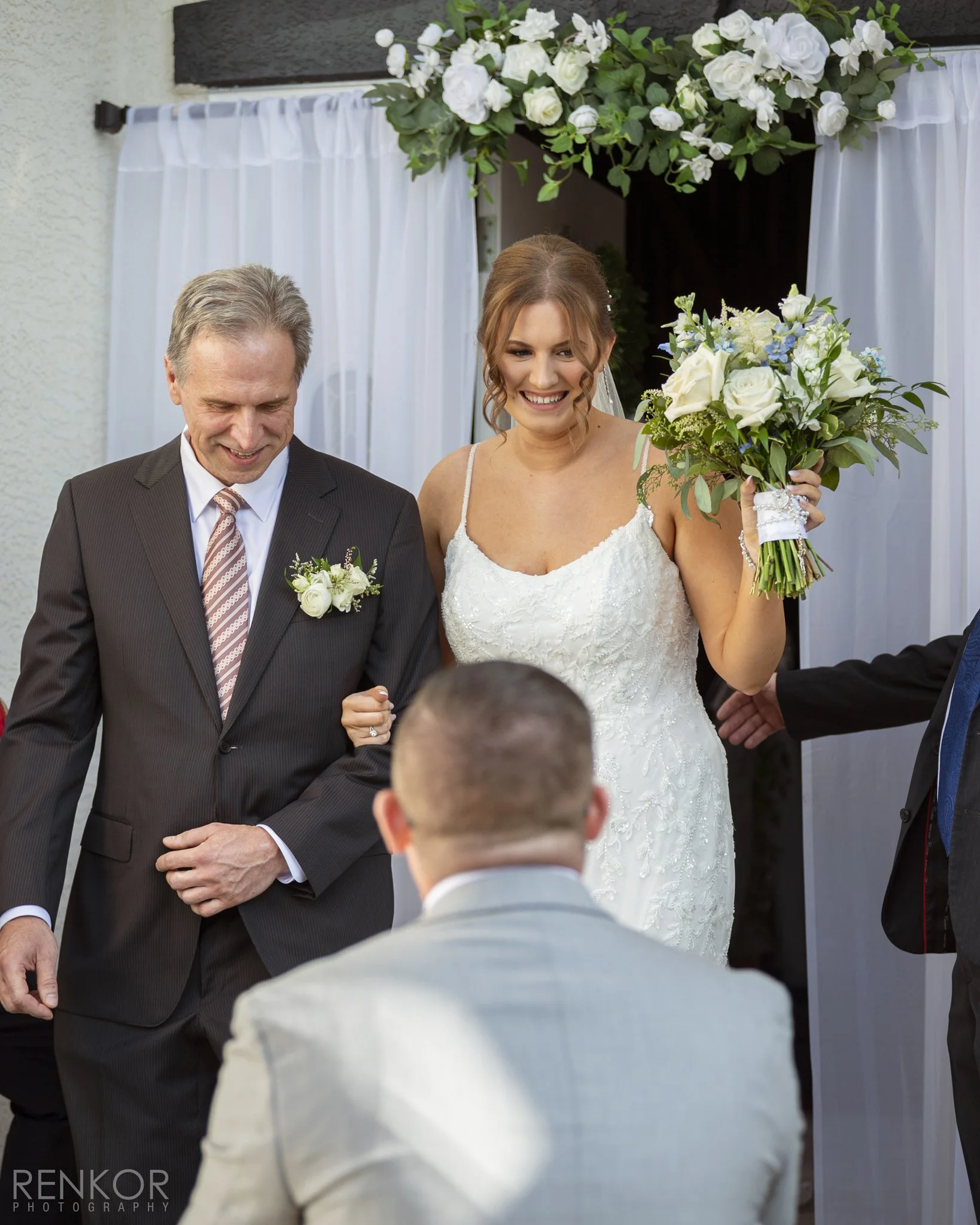 Gabi Matteo, Wedding Sneak Peek 050-web.jpg
