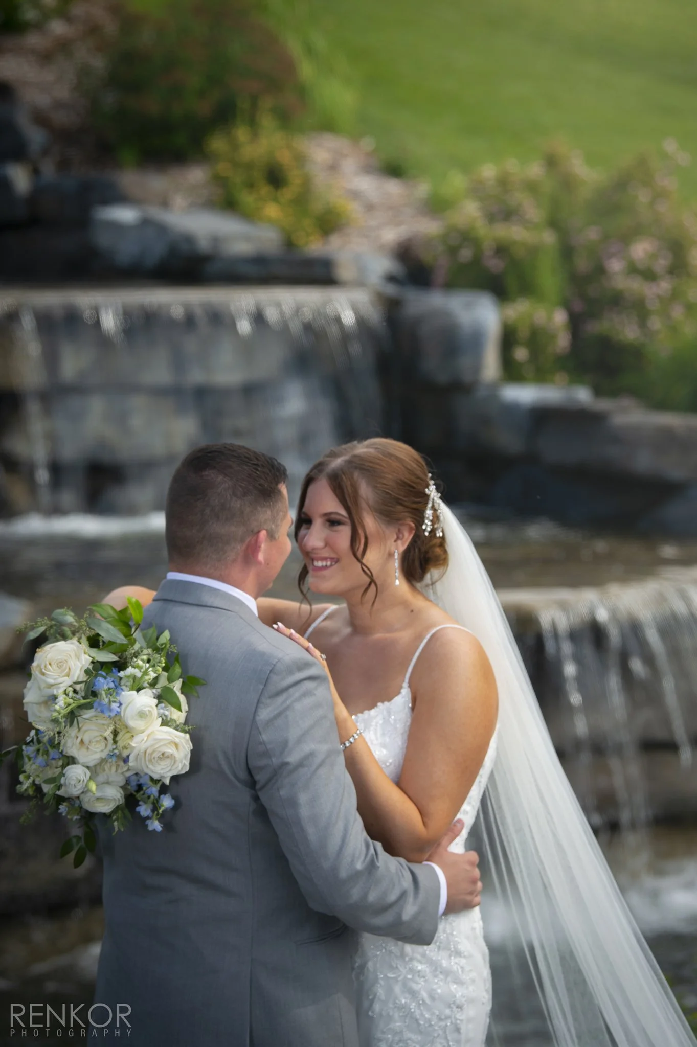 Gabi Matteo, Wedding Sneak Peek 080-web.jpg