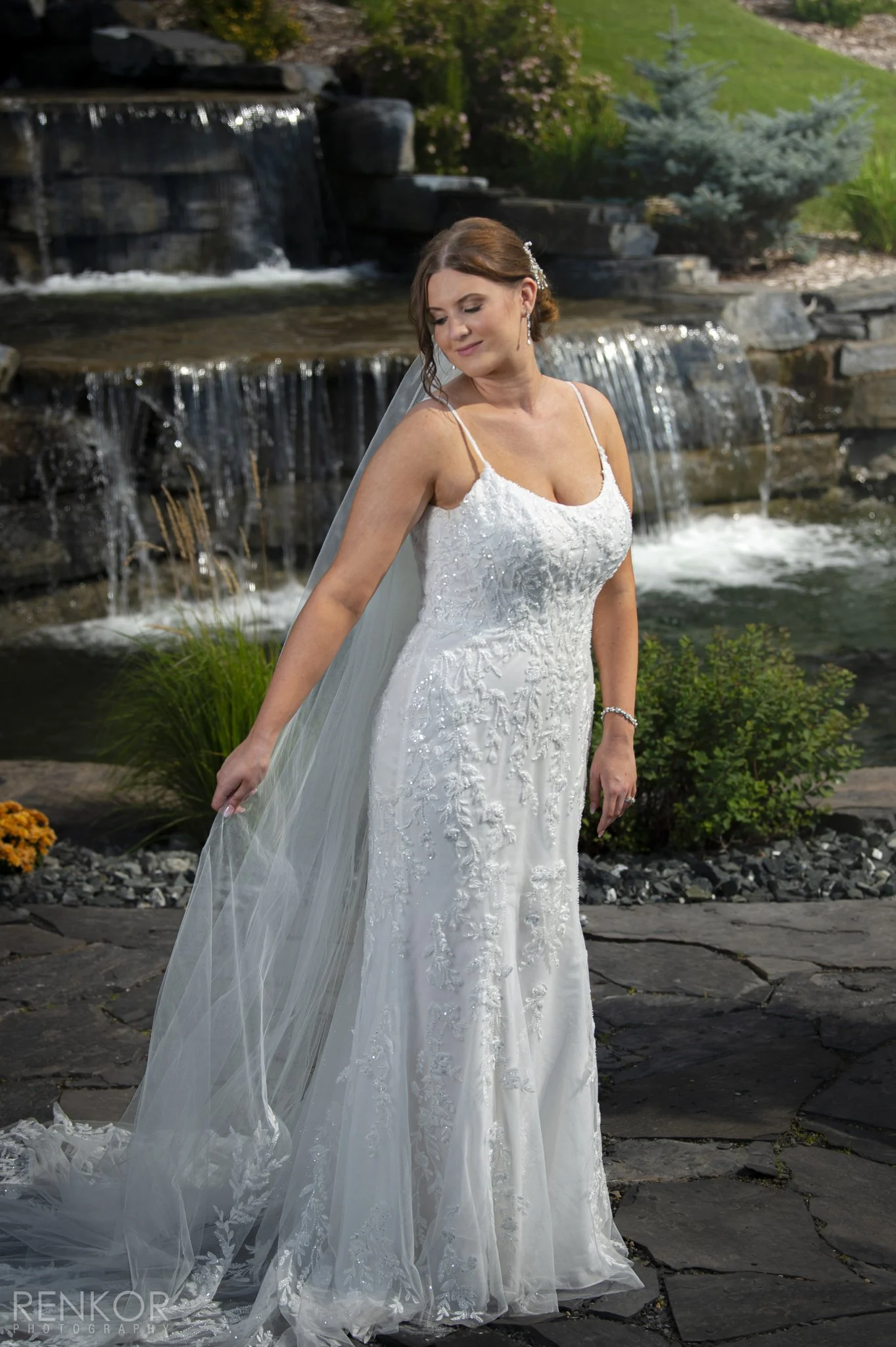Gabi Matteo, Wedding Sneak Peek 082-PS-web.jpg