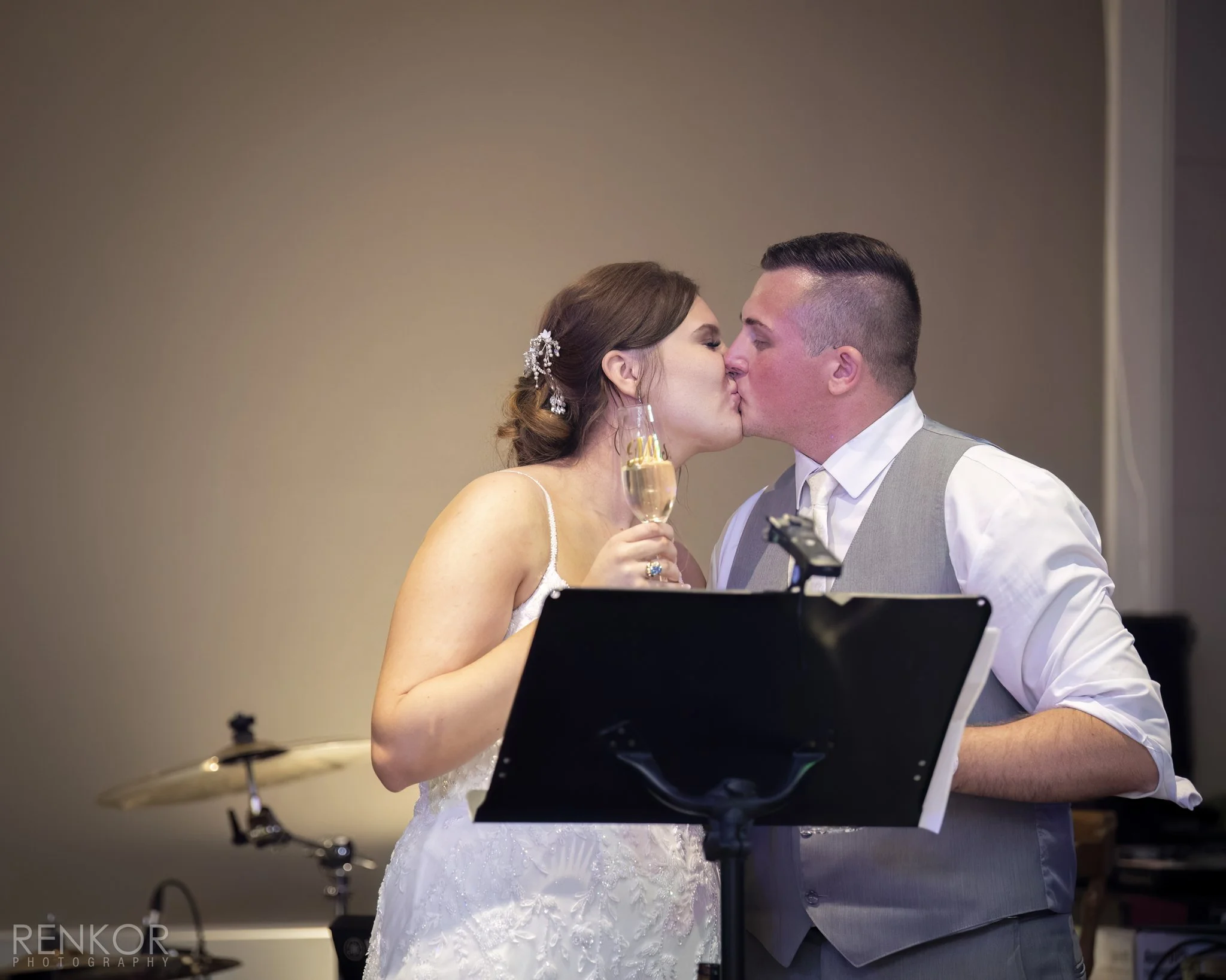 Gabi Matteo, Wedding Sneak Peek 154-DN-web.jpg