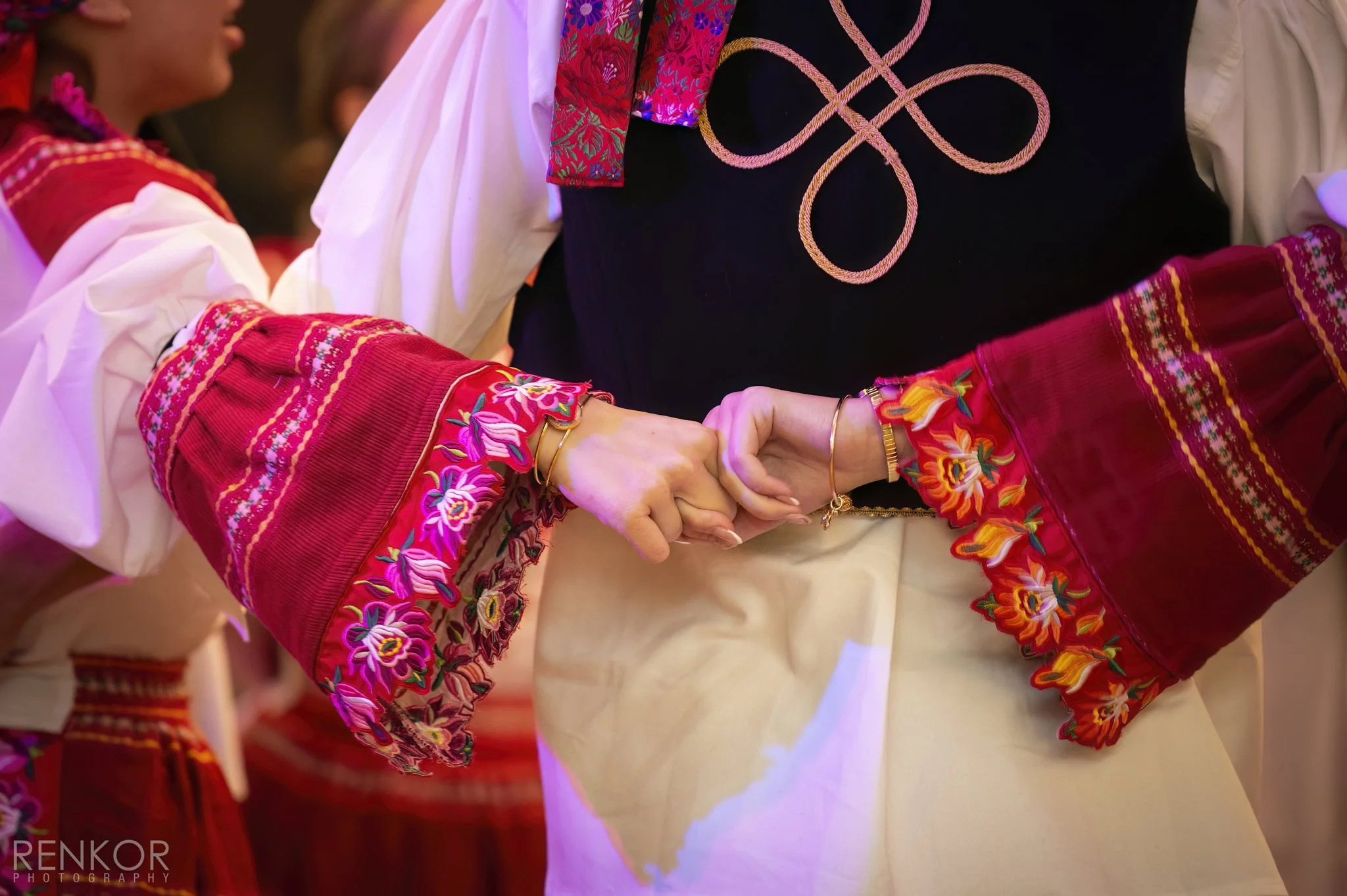 Gabi Matteo, Wedding Sneak Peek 170-DN-web.jpg