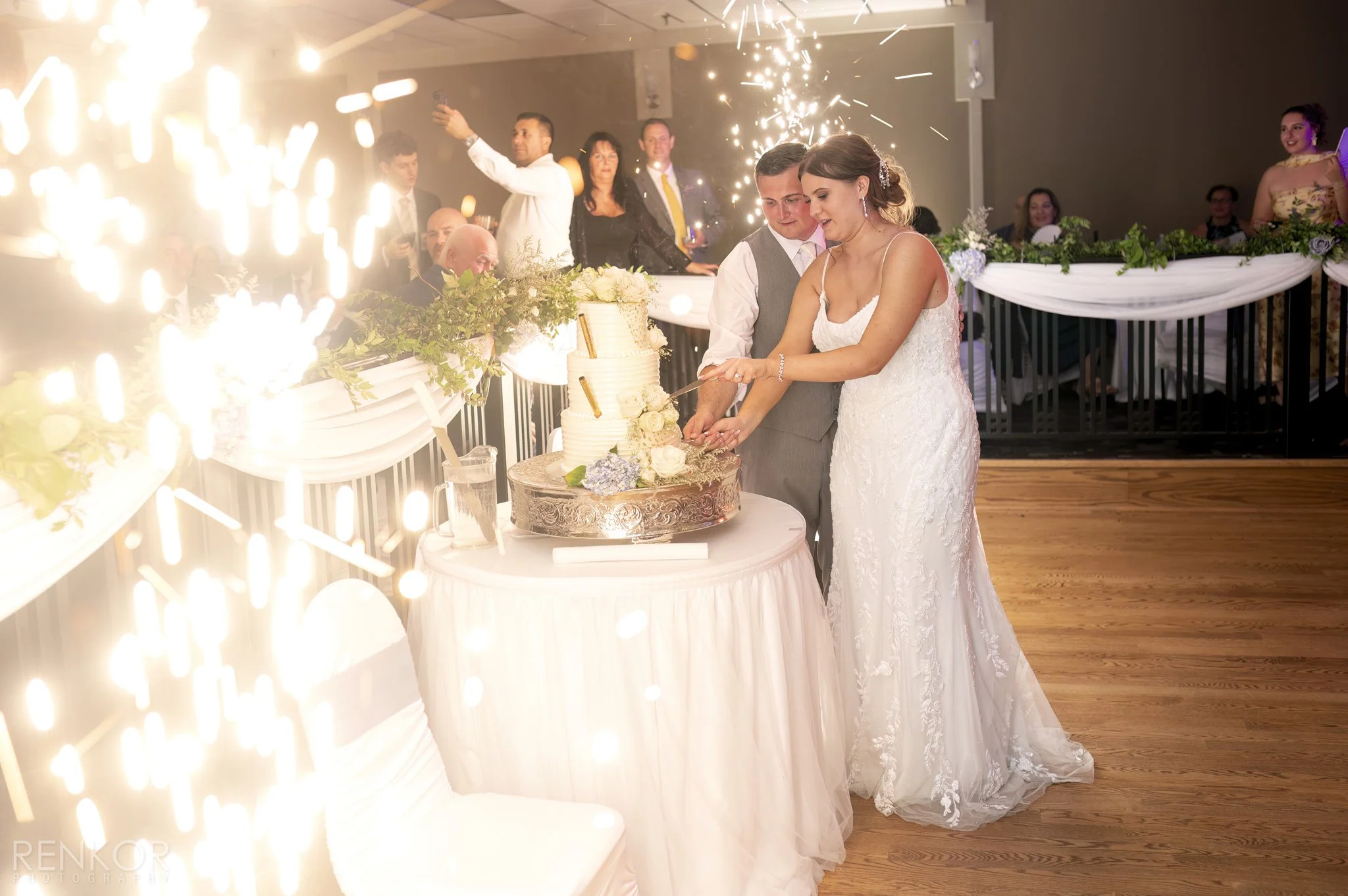 Gabi Matteo, Wedding Sneak Peek 180-DN-web.jpg
