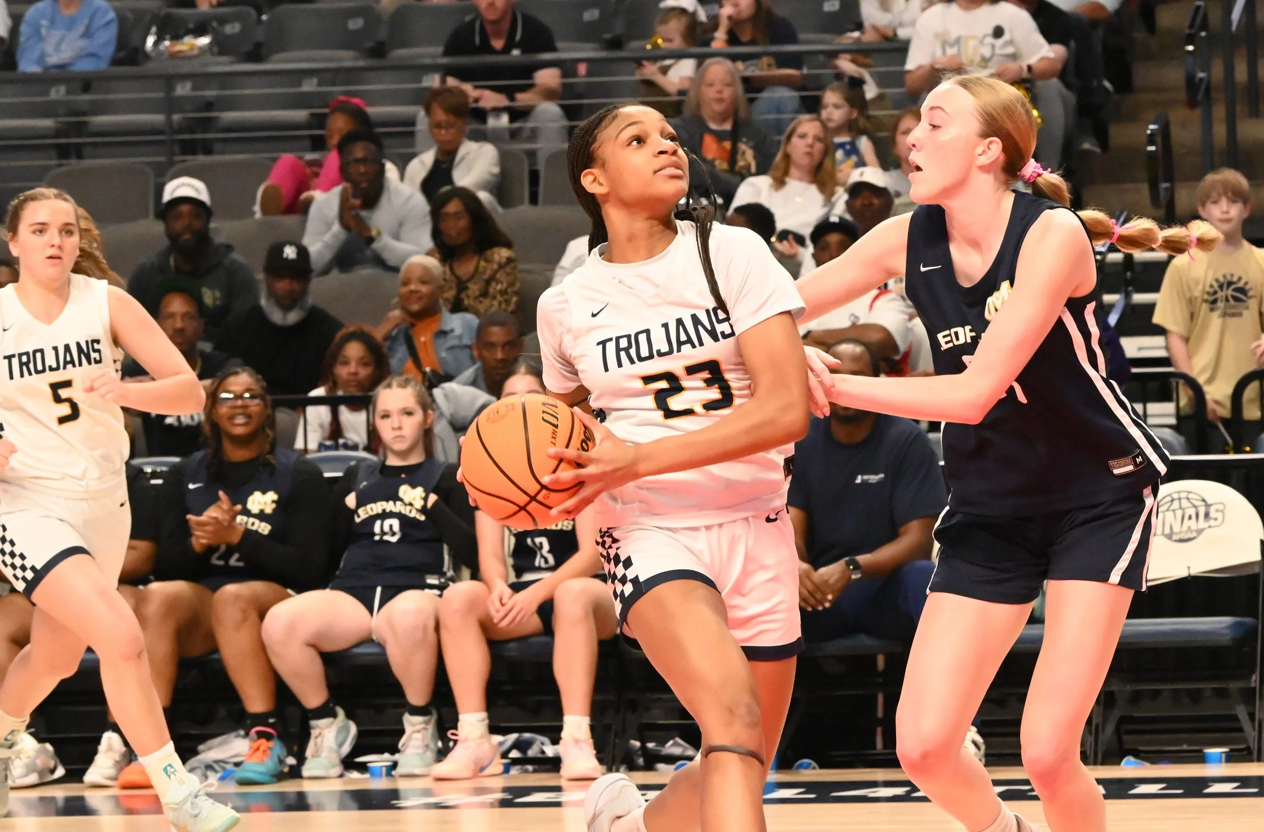 SJ Jordyn McRae vs. MC Hadley Kelly.JPG