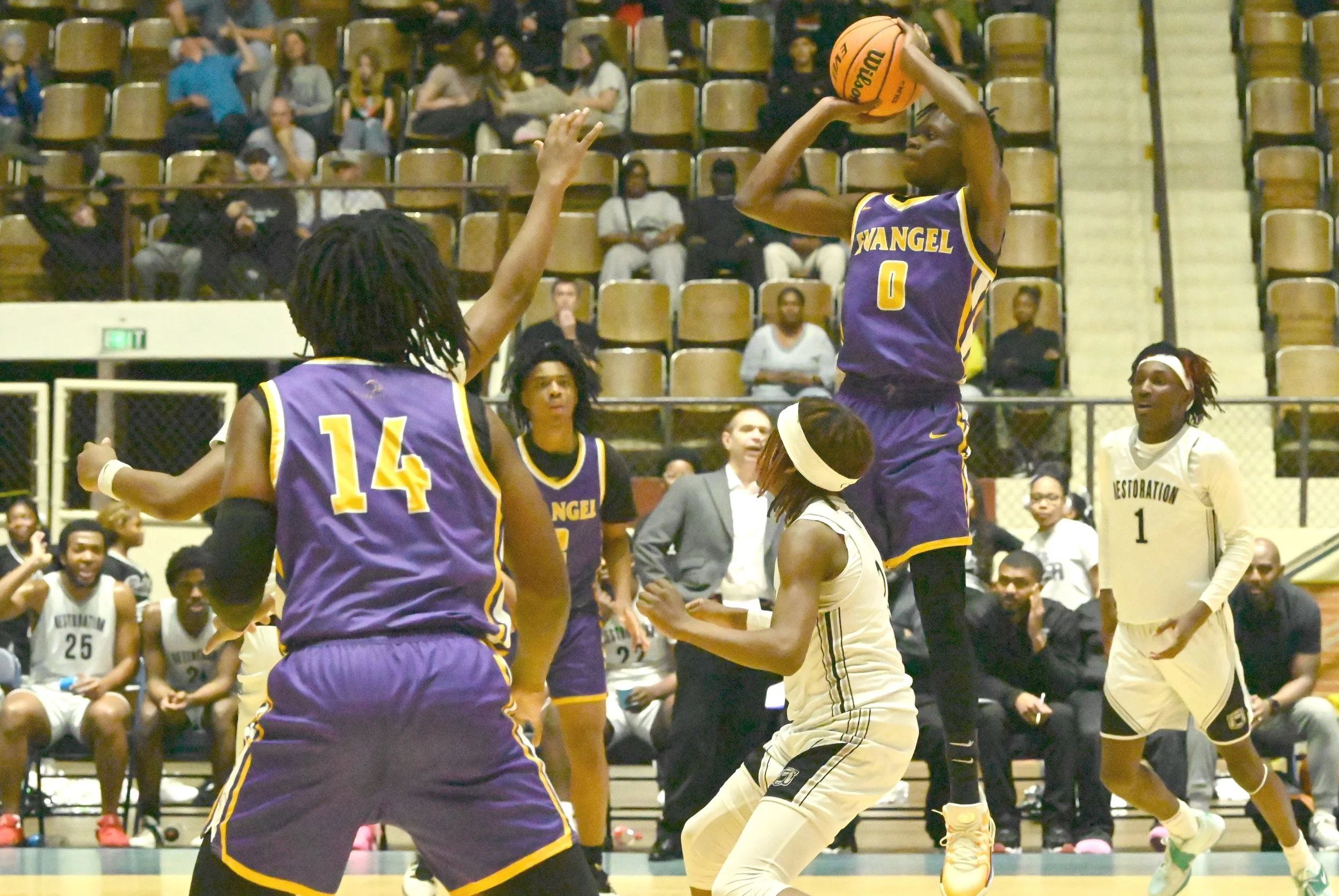 Evangel D'John Wright pulls up for shot.JPG