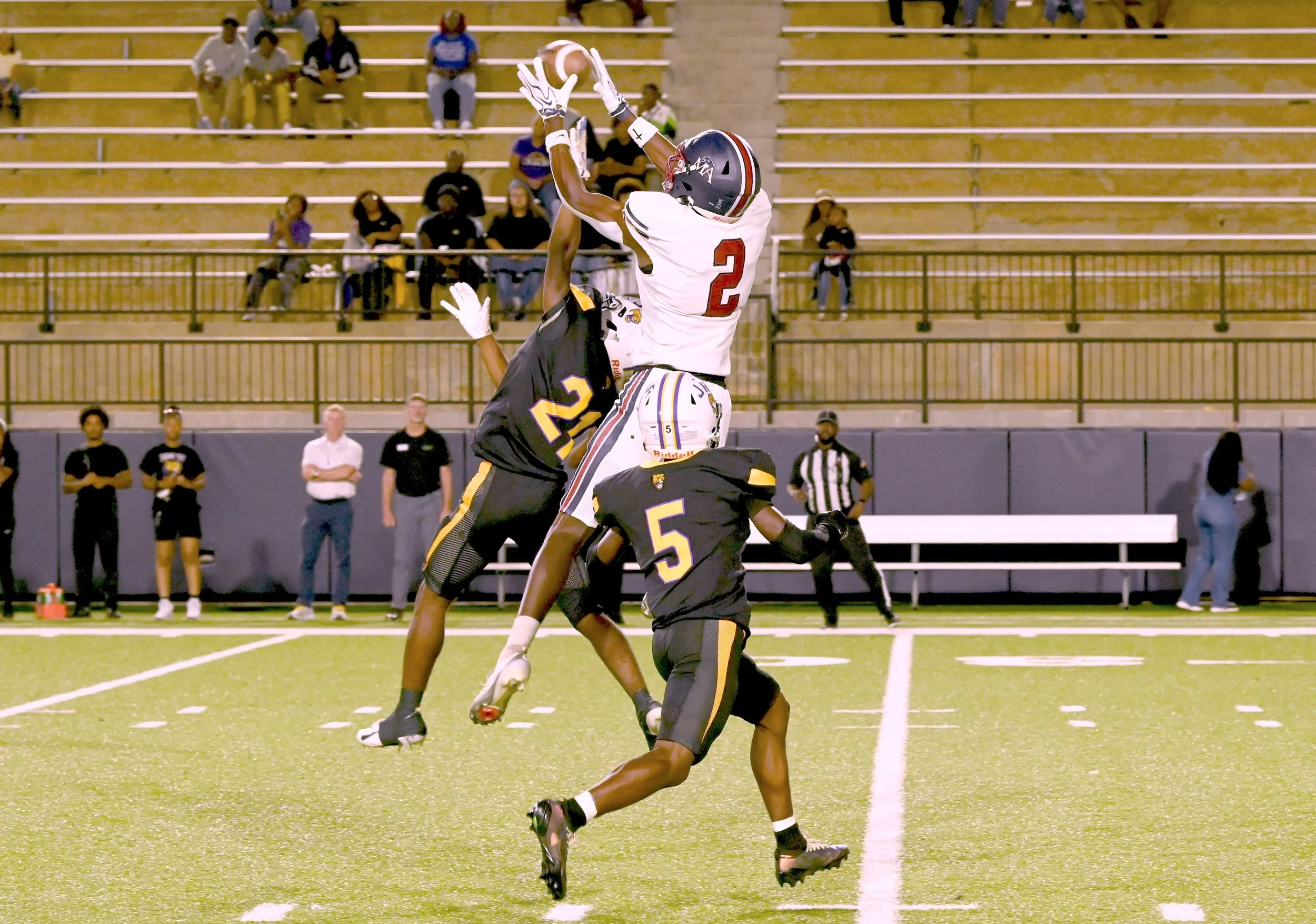 MA Jarrett Friendly, JAG Mason Rogers(21), Angelo Andrews (5).JPG