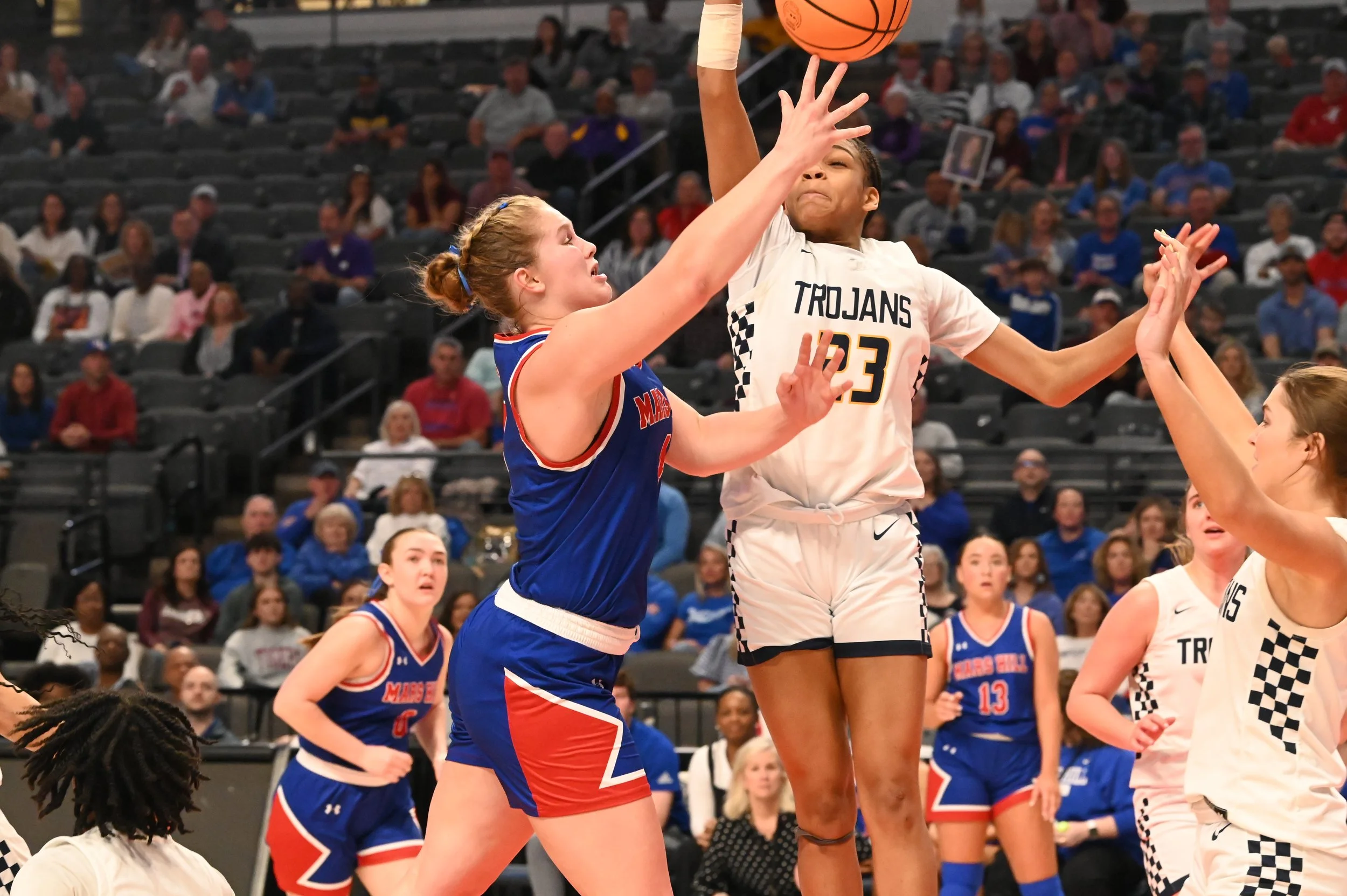 MH Belle Hill vs. SJ Jordyn McRae.JPG