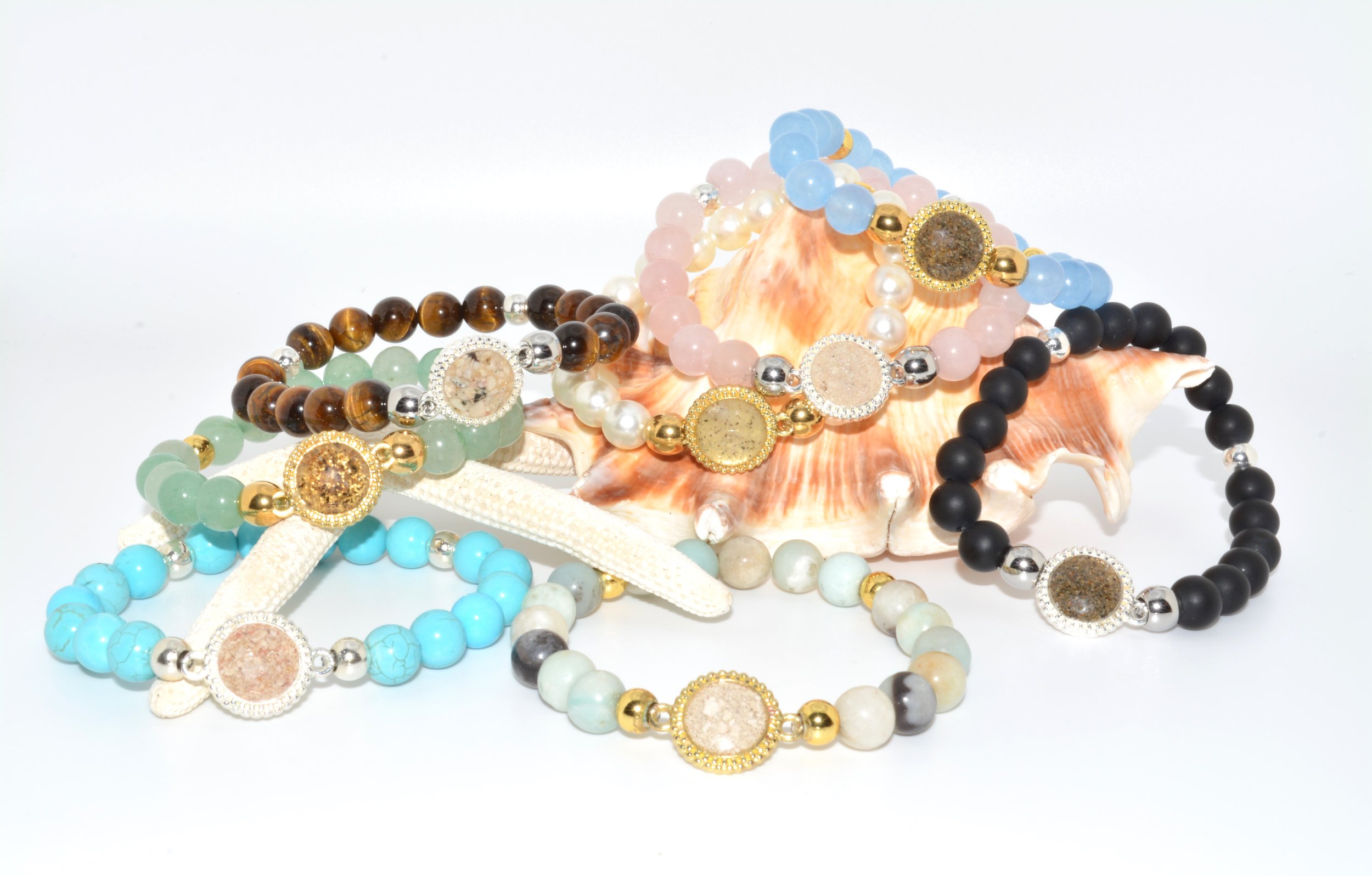 Bezels on Conch 1.JPG