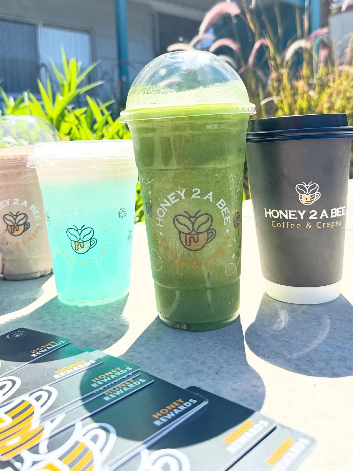 Hello welcome to a Spring Edition of Thirsty Thursday!🐰🌷☀️☕️

Today we will be giving out $10 gift cards to @honey2abee to the first 10 people who like and comment the answer to the following question: 
It&rsquo;s spring!🐰

When a rabbit does an a