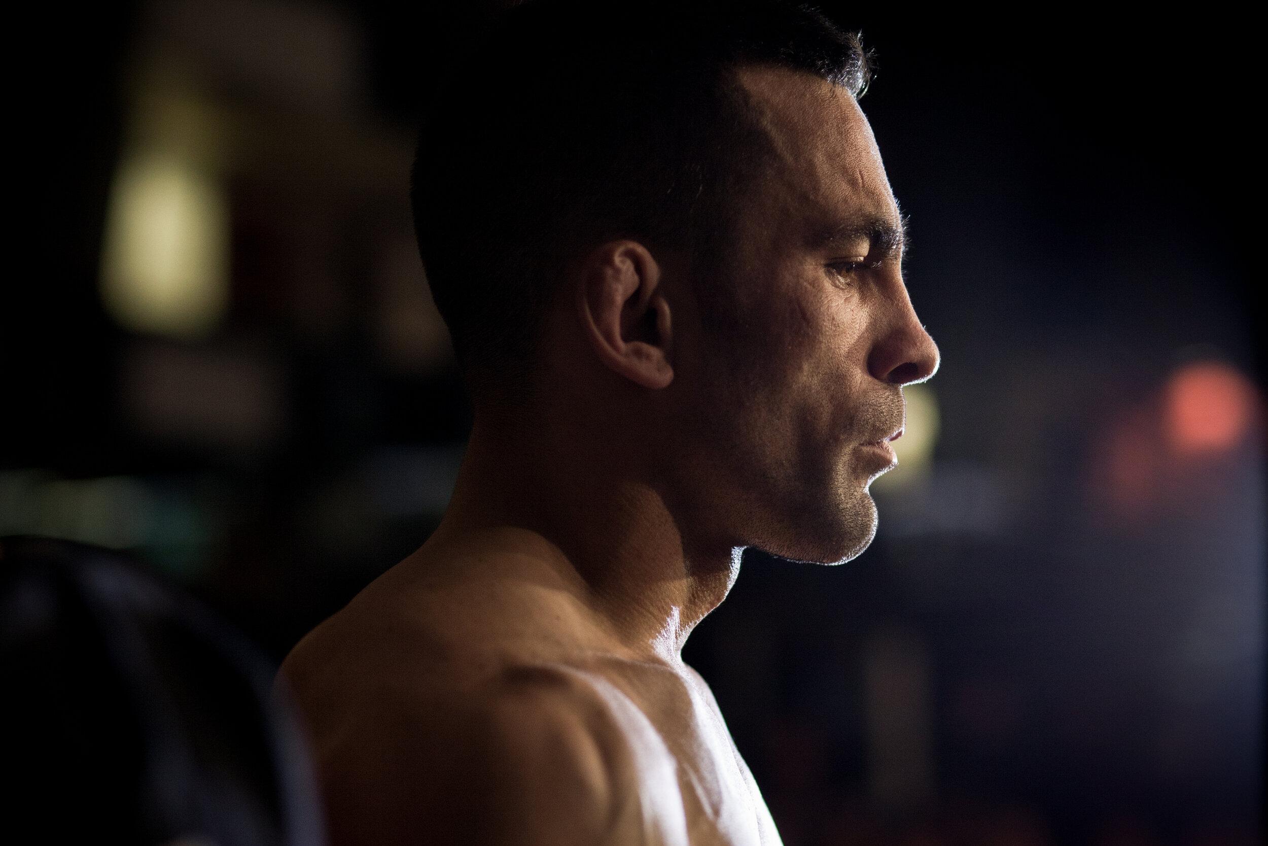  A competitor waits for his turn in the ring. 
