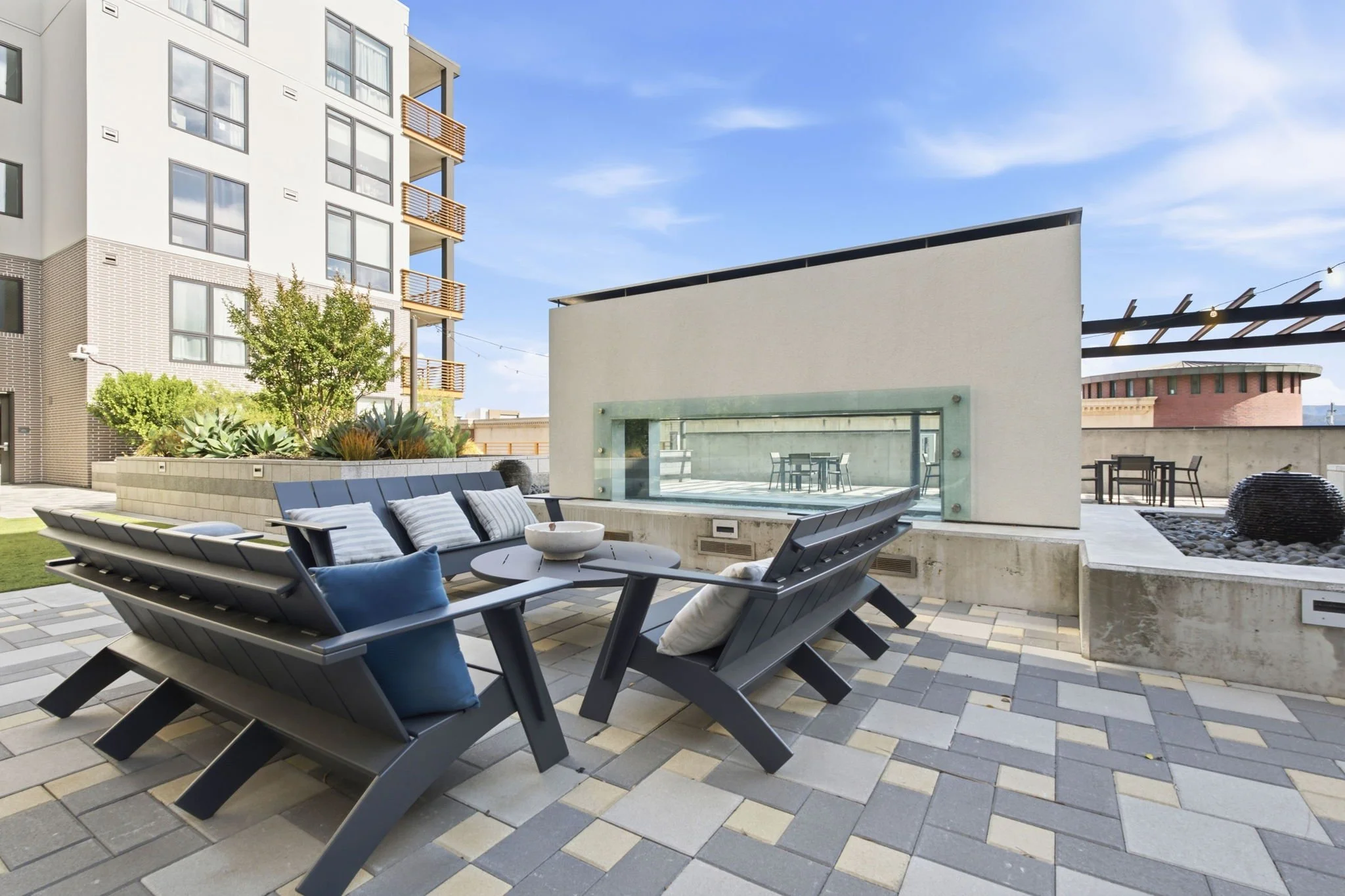 57-web-or-mls-JBPHOTOHOMES_041.jpg