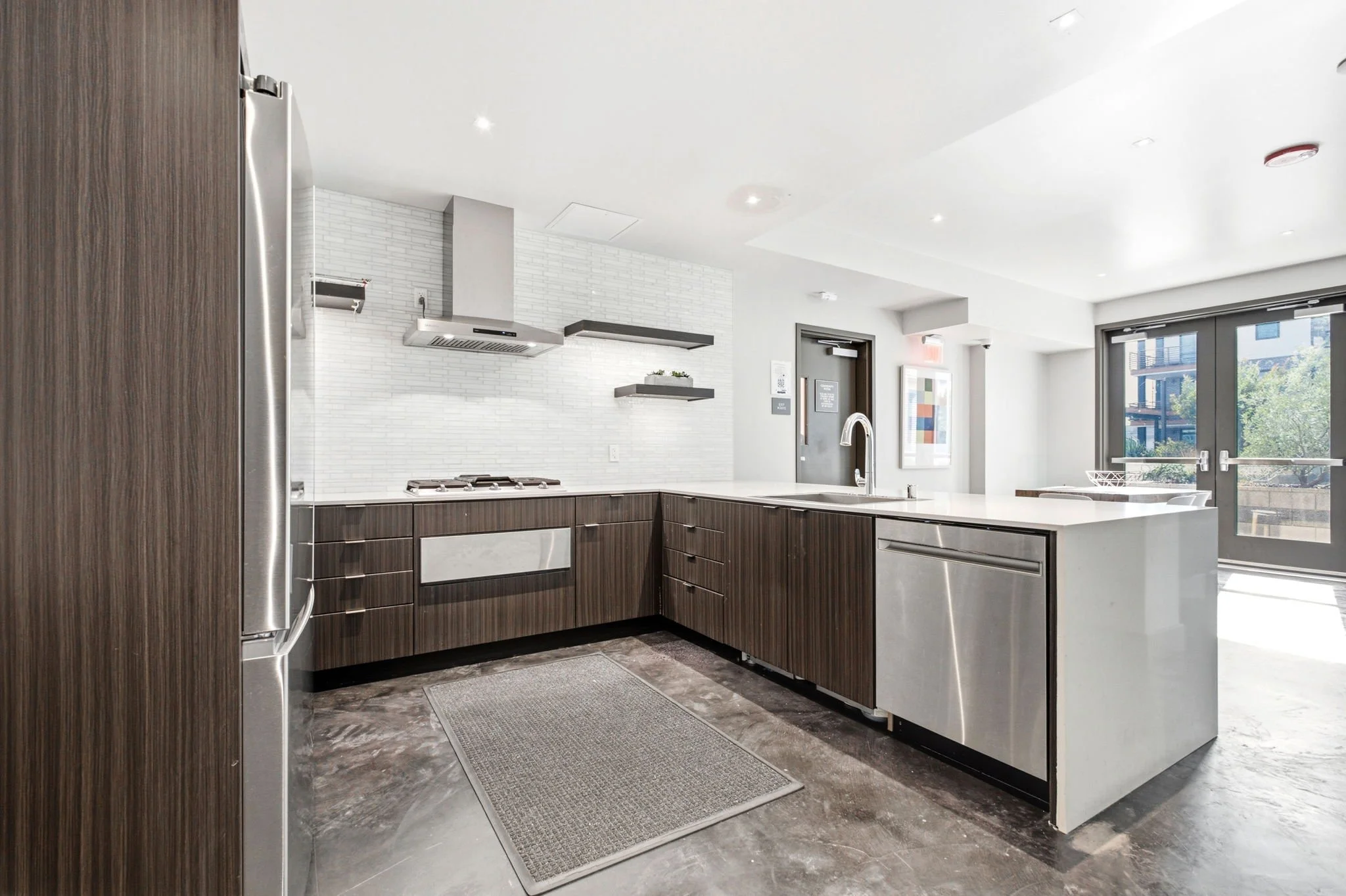 63-web-or-mls-JBPHOTOHOMES_047.jpg