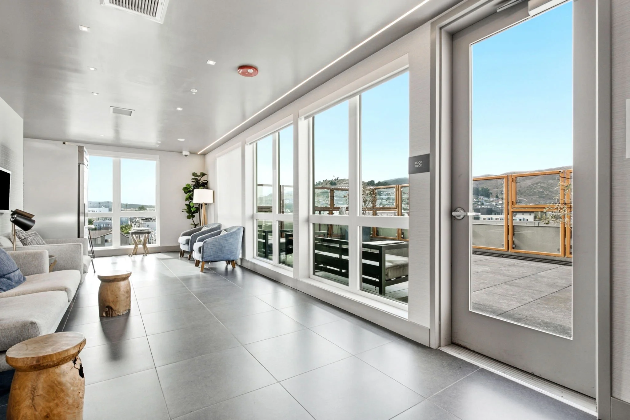 70-web-or-mls-JBPHOTOHOMES_054.jpg